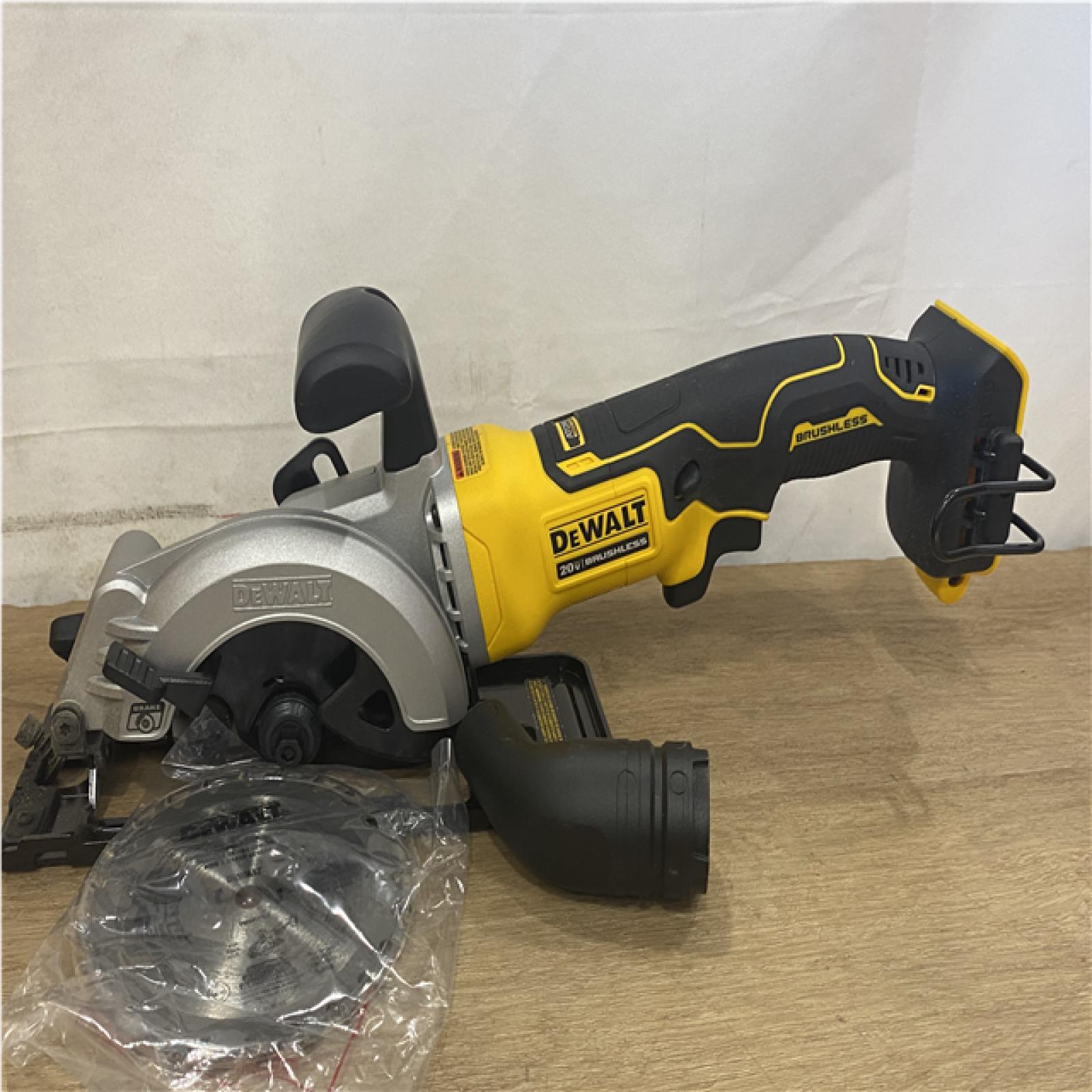 AS-IS DEWALT ATOMIC 20V MAX Cordless Brushless 4-1/2 in. Circular Saw (Tool Only)
