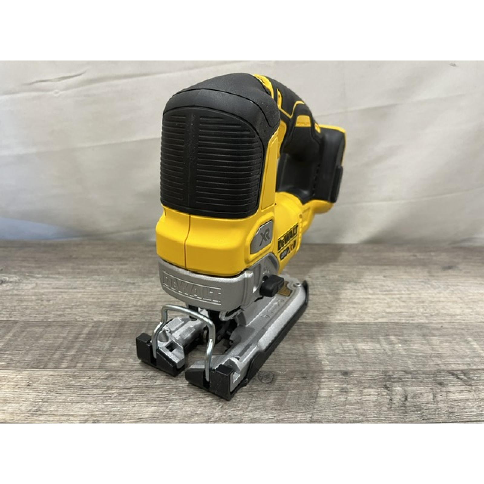 AS-IS DEWALT 20V MAX XR Cordless Brushless Jigsaw (Tool Only)