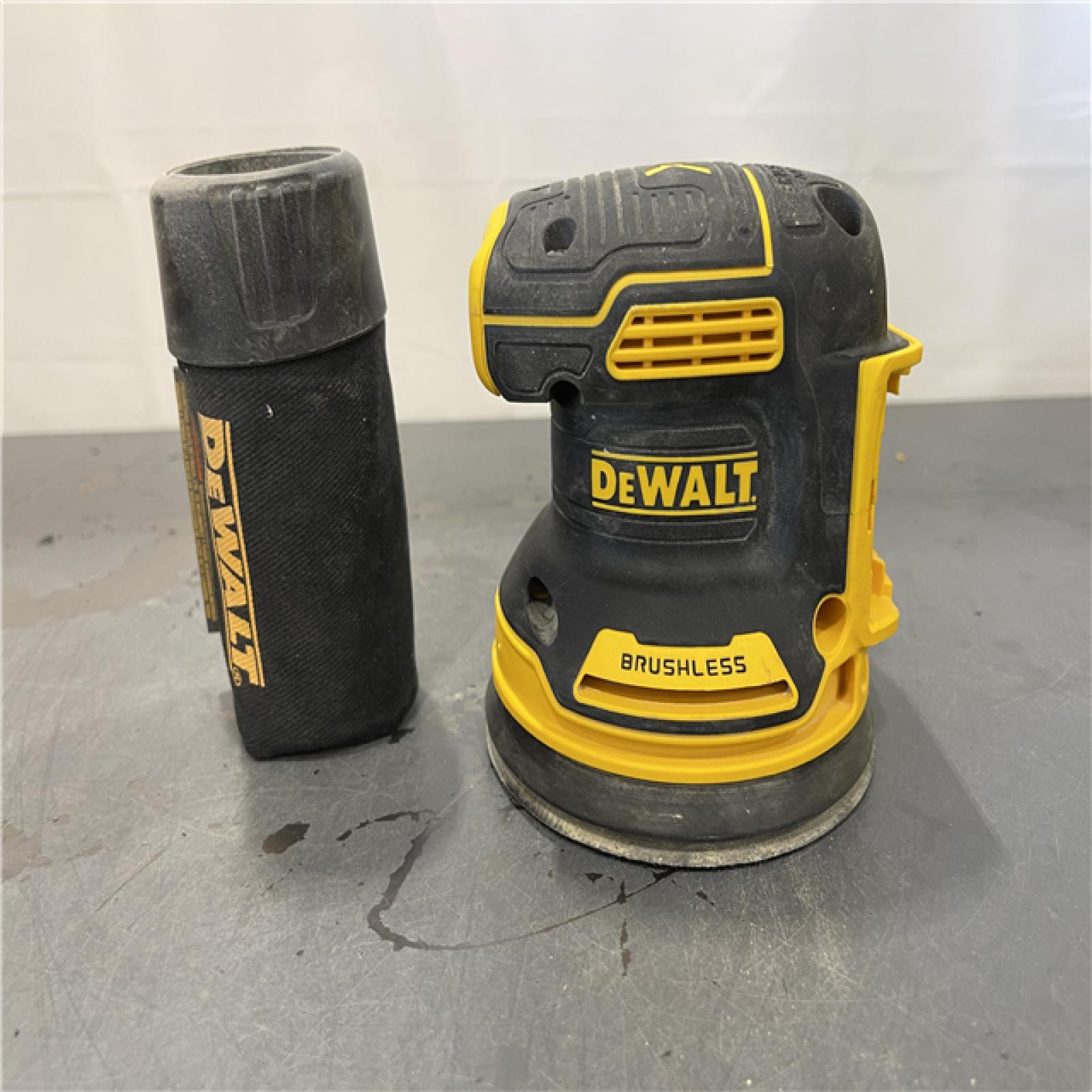 AS-IS - DEWALT 20V MAX XR Cordless Brushless 5 in. Random Orbital Sander