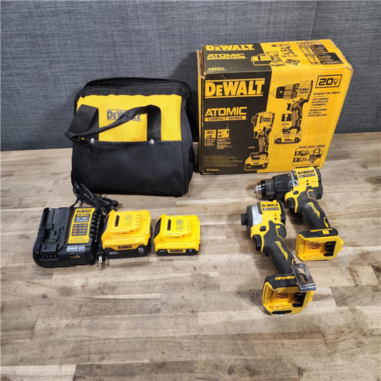 HOUSTON LOCATION - AS-IS DEWALT 2 TOOL COMBO KIT W/ (2) BATTERY & CHARGER