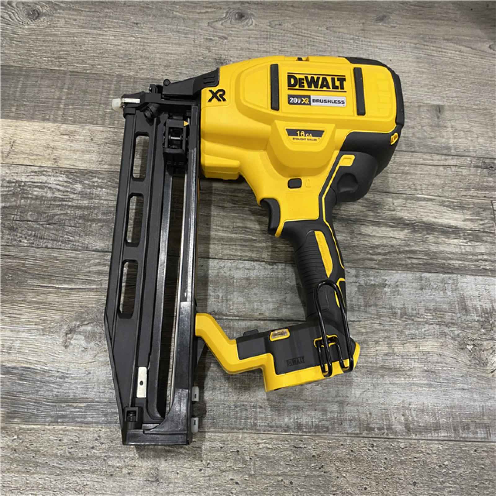 AS-IS DEWALT 20V MAX XR 16-Gauge Lithium-Ion Cordless Finish Nailer (Tool Only)