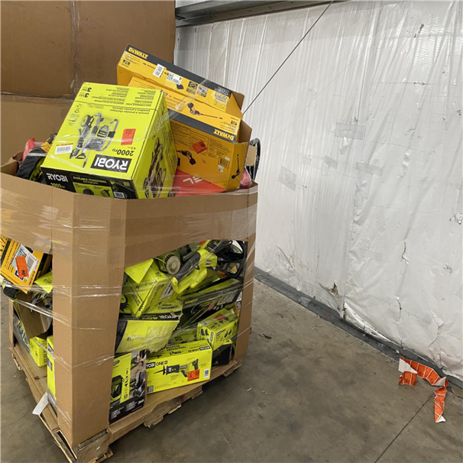 Houston Location AS IS - Tool Pallet