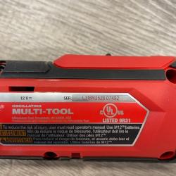AS-IS Milwaukee FUEL 12V Lithium-Ion Cordless Oscillating Multi-Tool (Tool-Only)