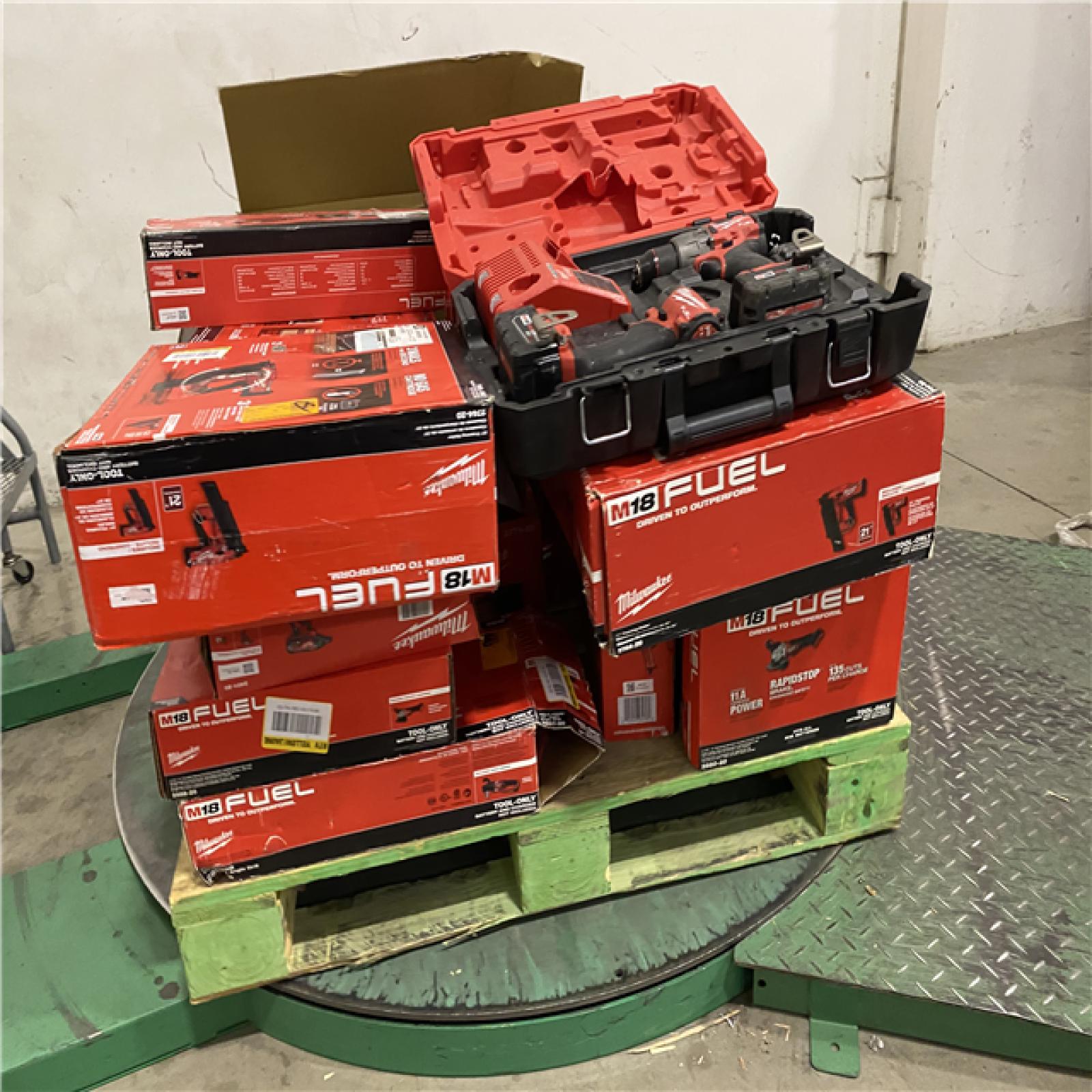 Dallas Location - As-Is MILWAUKEE Tool Pallet