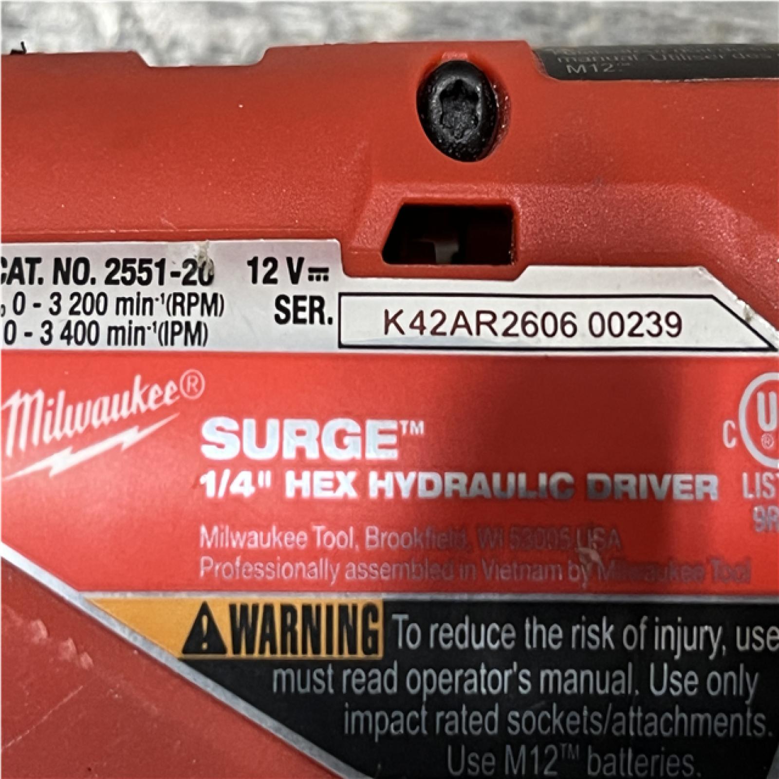 AS-IS Milwaukee FUEL SURGE 12V Lithium-Ion Brushless Cordless 1/4 in. Hex Impact Driver Compact Kit