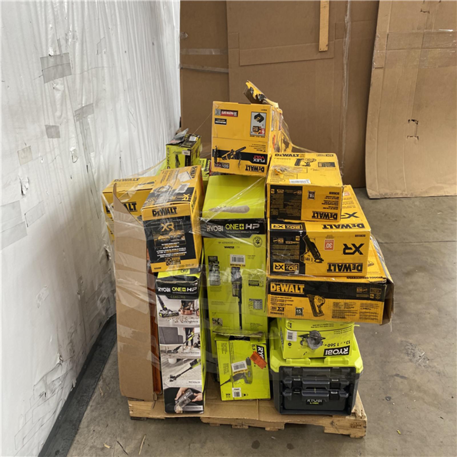 Houston Location AS IS - Tool Pallet