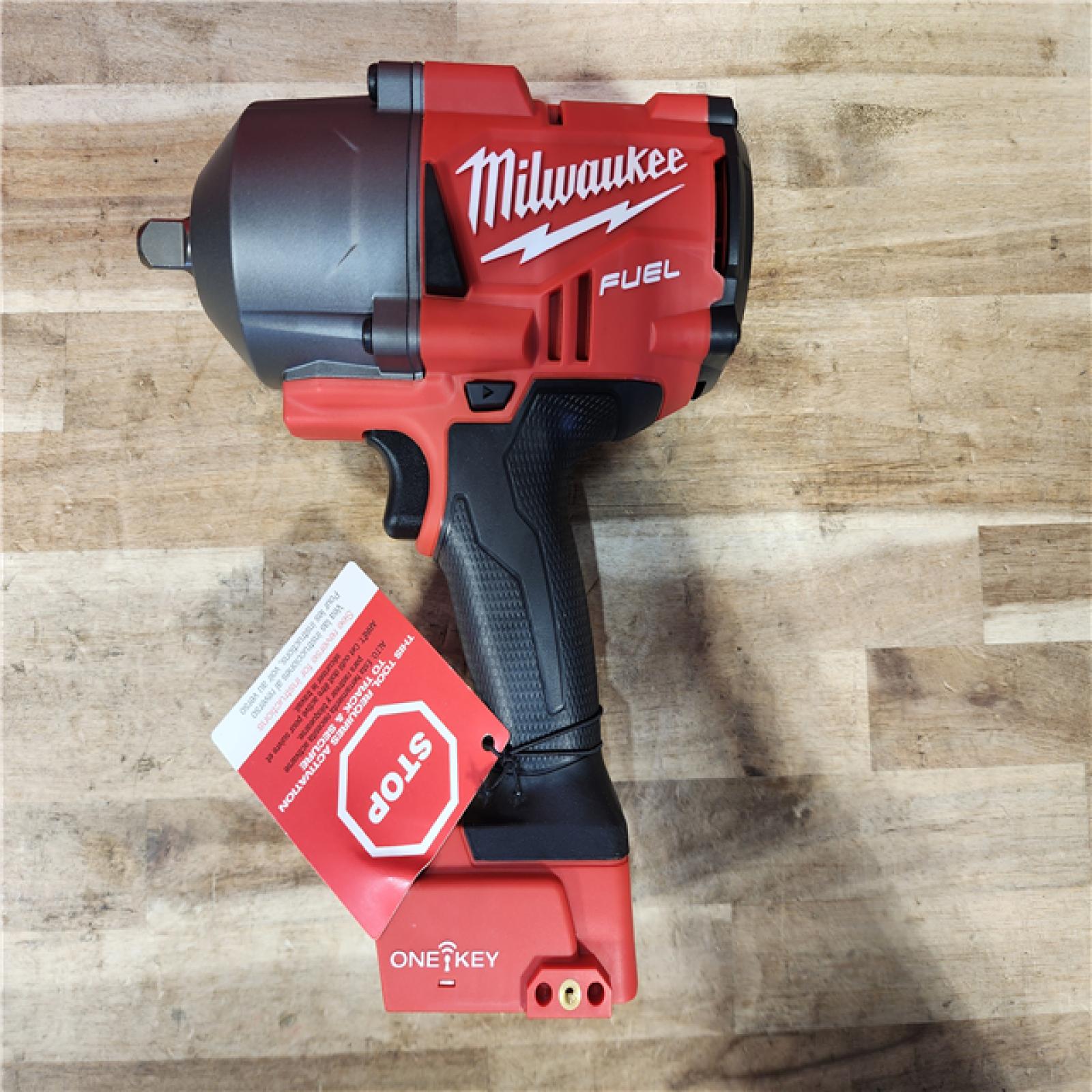 HOUSTON LOCATION - AS-IS (APPEARS LIKE NEW) Milwaukee M18 FUEL with ONE-KEY High Torque Impact Wrench 1/2inch Pin Detent Kit - 2862-22R