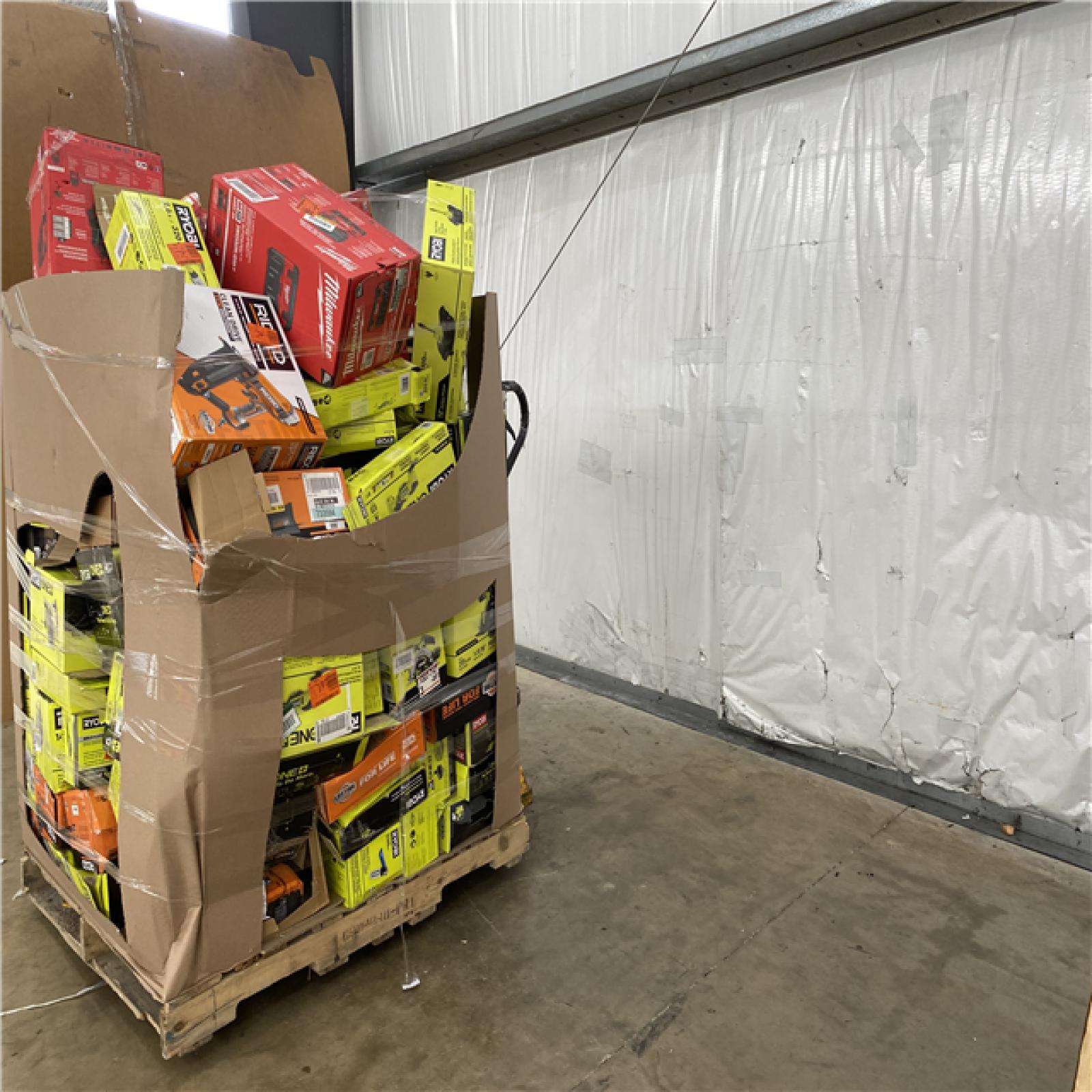 Houston Location AS IS - Tool Pallet
