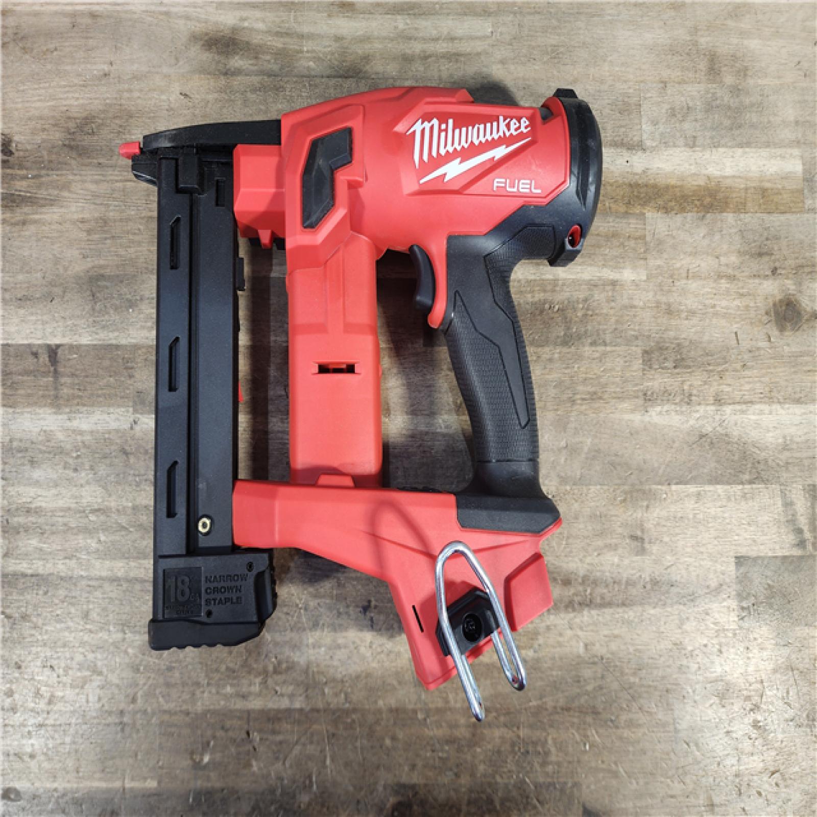 HOUSTON LOCATION - AS-IS MILWAUKEE FUEL 18-Volt Lithium-Ion Brushless Cordless 18-Gauge 1/4 in. Narrow Crown Stapler (Tool-Only)