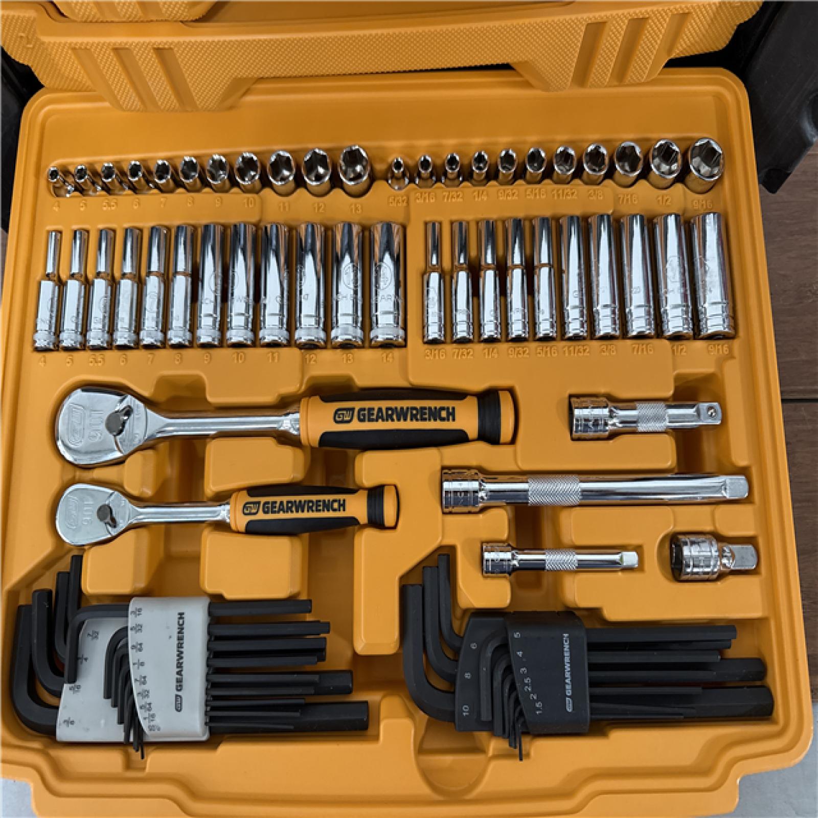 California NEW Gear Wrench Mechanics Tool Set