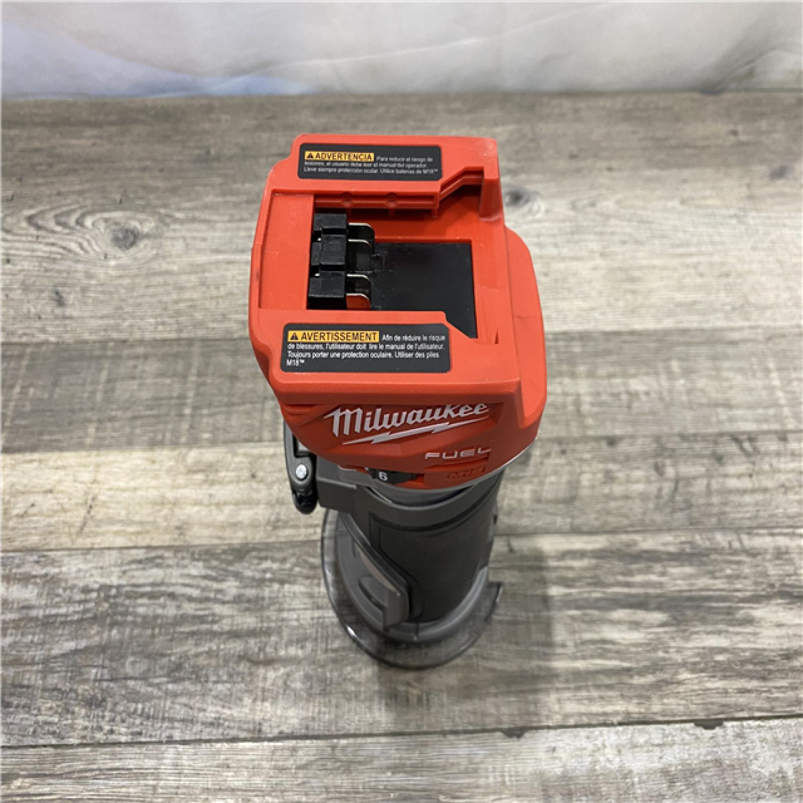 AS-IS Milwaukee FUEL 18V Lithium-Ion Brushless Cordless Compact Router (Tool-Only)