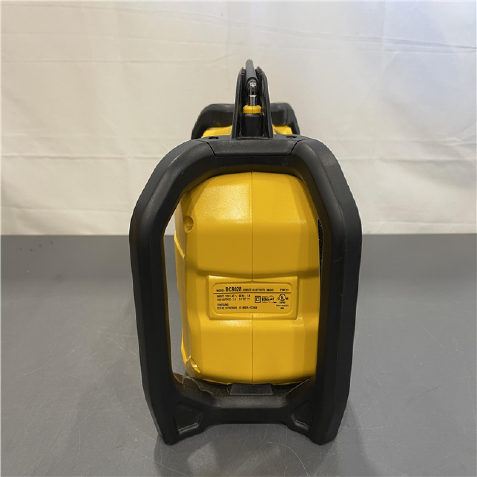 AS-IS - 20V MAX Compact Cordless Bluetooth Radio (Tool Only)