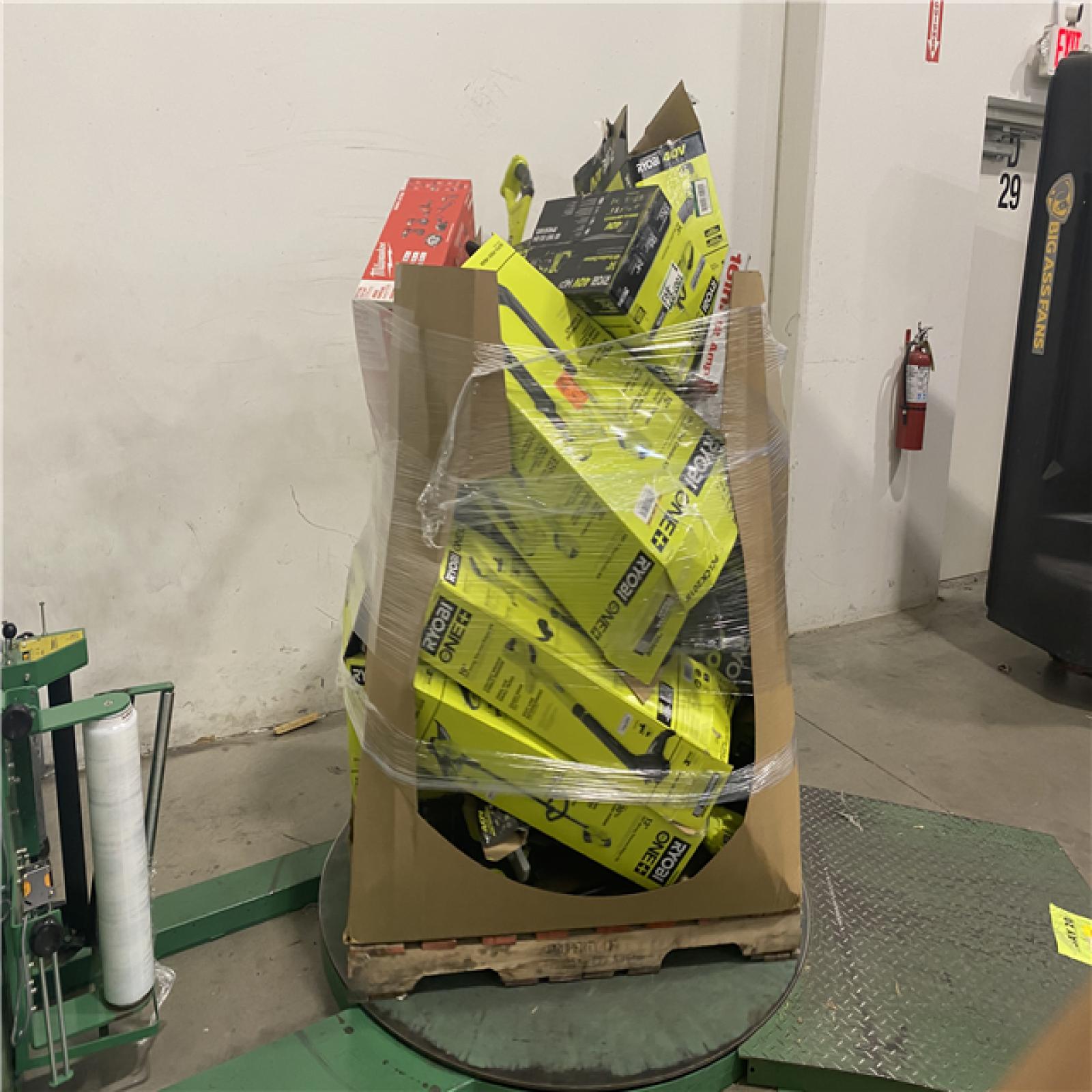 DALLAS LOCATION - AS-IS TOOL PALLET