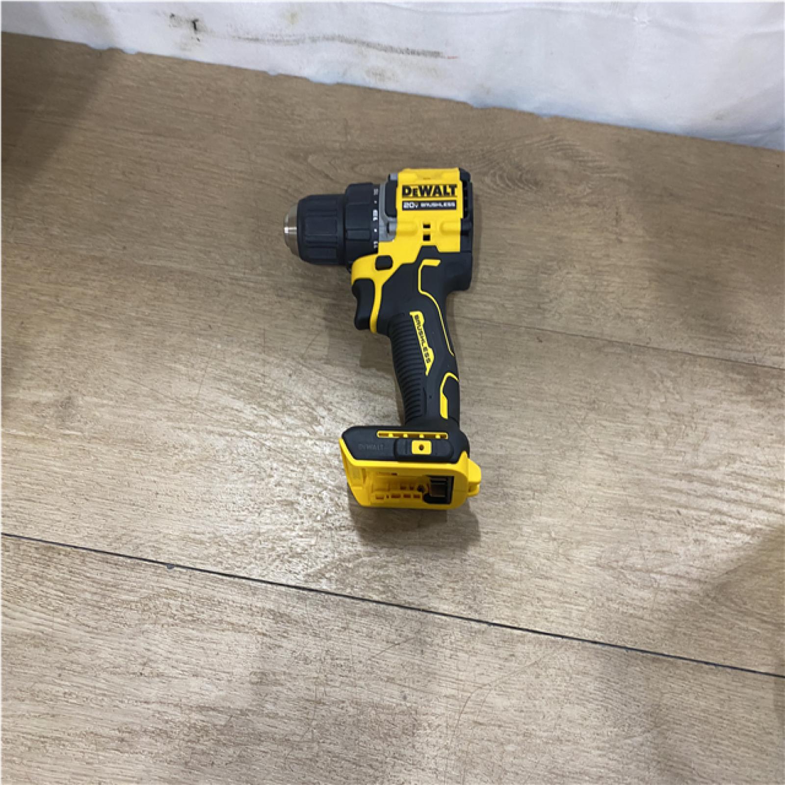 AS-IS DEWALT Atomic 20V Lithium-Ion Cordless Compact 1/2 in. Drill/Driver Kit