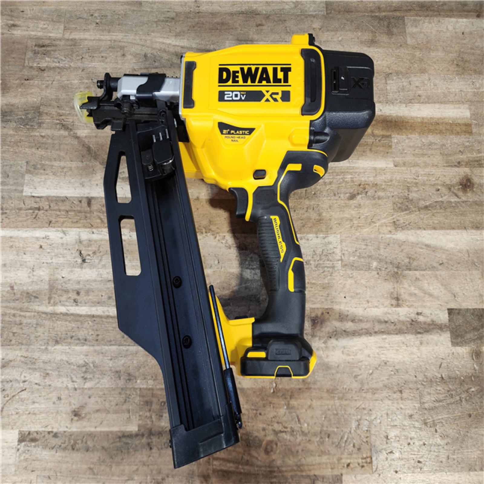 HOUSTON LOCATION - AS-IS DEWALT 20-Volt 21° Cordless Framing Nailer (Tool-Only)