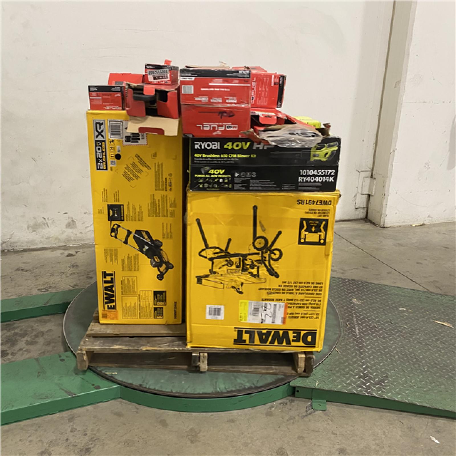 Dallas Location - As-Is Tool Pallet