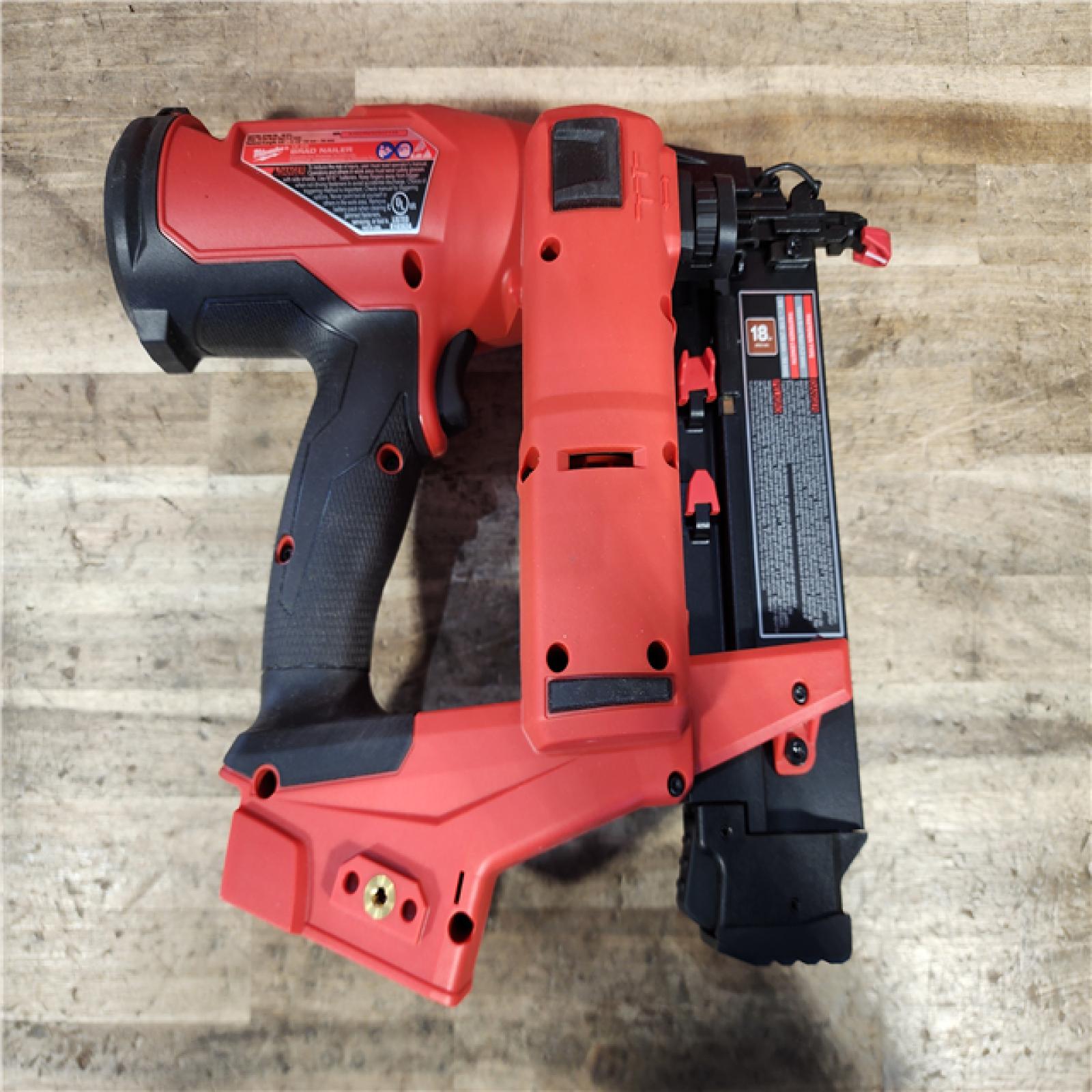 HOUSTON LOCATION - AS-IS Milwaukee FUEL 18-Volt Lithium-Ion Brushless Cordless Gen II 18-Gauge Brad Nailer (Tool-Only)