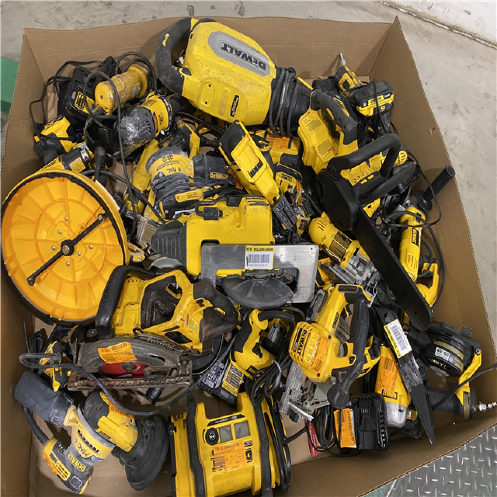 Dallas Location - As-Is DEWALT Tool Pallet