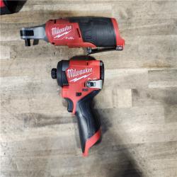 HOUSTON LOCATION - AS-IS MILWAUKEE 2 TOOL COMBO KIT W/ (2) BATTERY & CHARGER