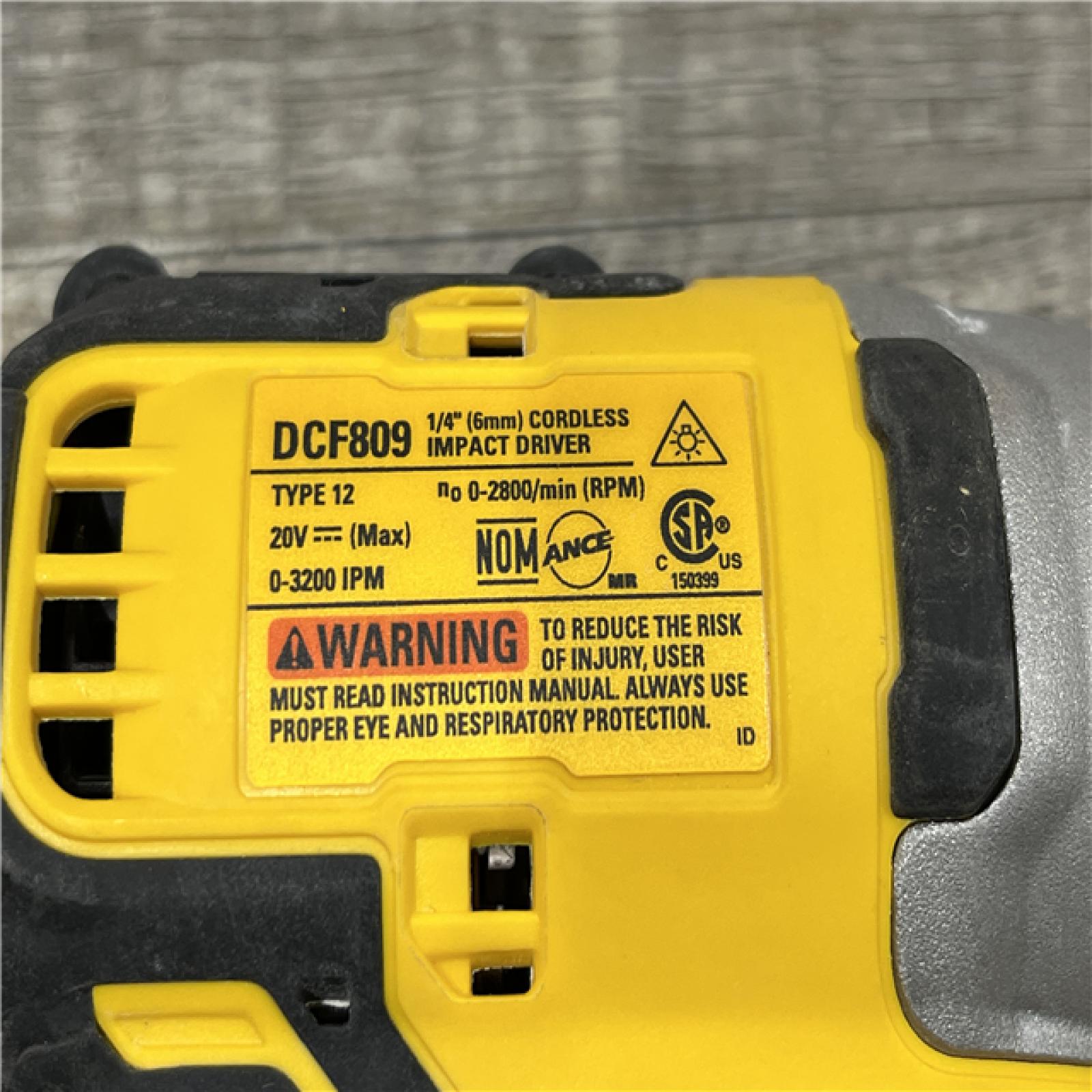 AS-IS DEWALT ATOMIC 20-Volt MAX Lithium-Ion Cordless Combo Kit