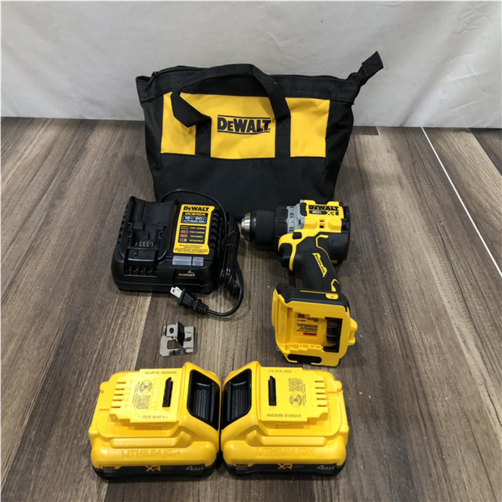 AS-IS DEWALT 20V XR Lithium-Ion Cordless Brushless 1/2 in. Drill/Driver Kit