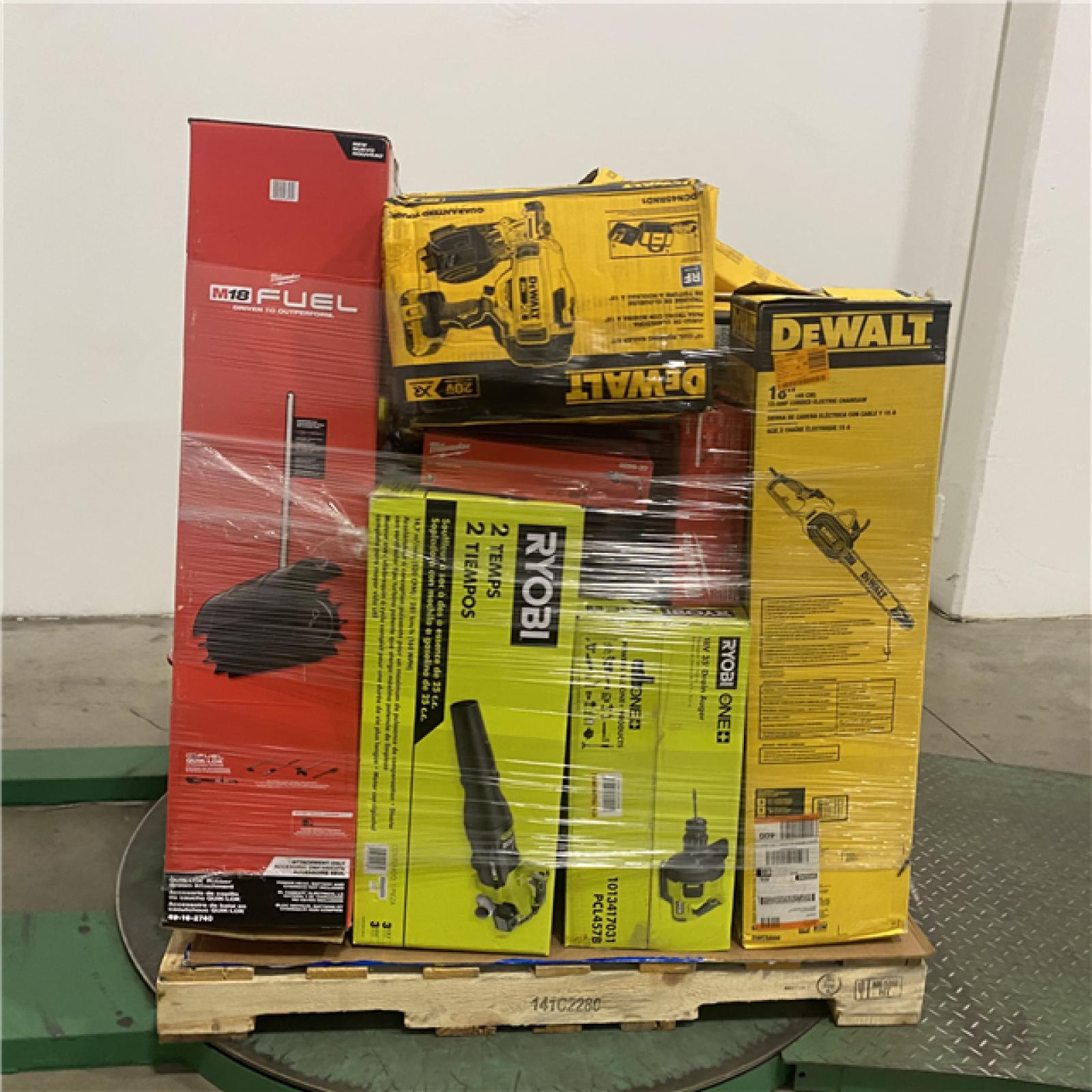 Dallas Location - As-Is Tool Pallet
