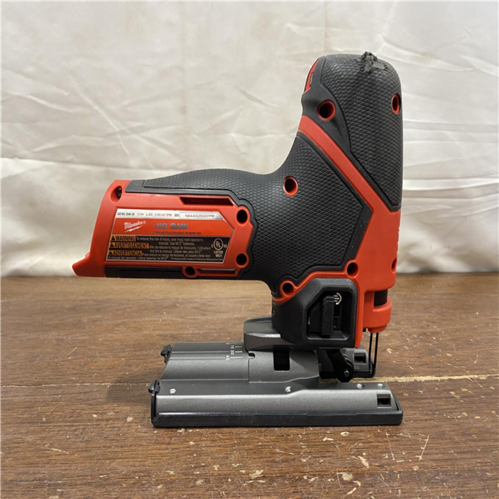 AS-IS Milwaukee 2545-20 12V Lithium-Ion Cordless Jig Saw (Tool-Only)