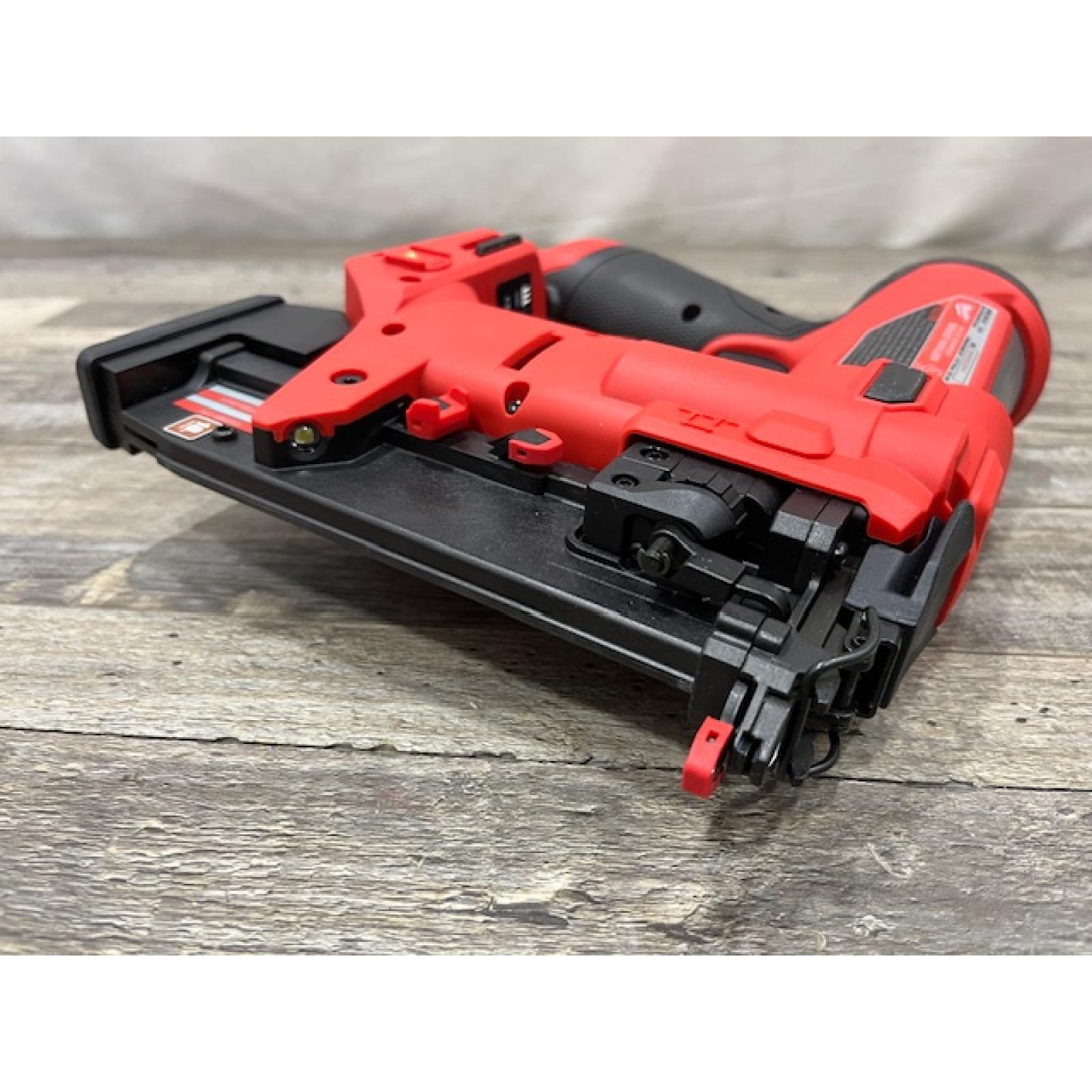 AS-IS Milwaukee FUEL 12-Volt Lithium-Ion Brushless Cordless 18-Gauge 1-1/2 in. Compact Brad Nailer (Tool Only)