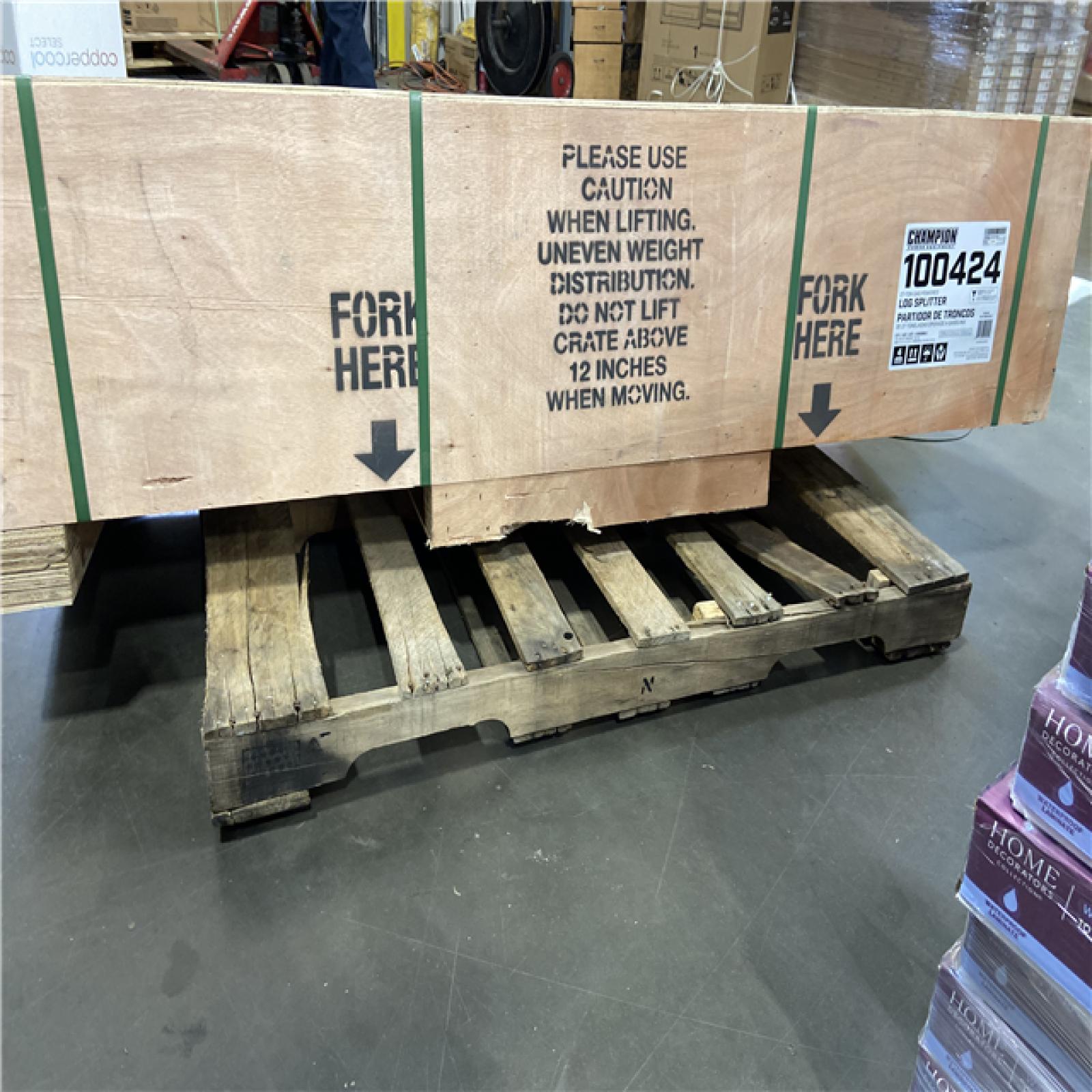 DALLAS LOCATION - 27 Ton 224 cc Gas Powered Hydraulic Wood Log Splitter w/Vertical/Horizontal Operation and Auto Return-with Hydraulic Oil