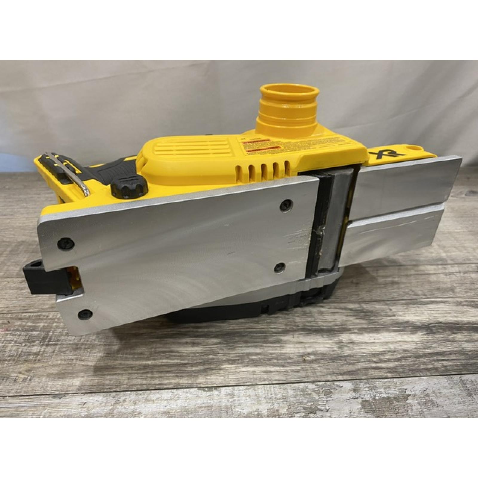 AS-IS DEWALT 20V MAX XR Cordless Brushless 3-1/4 in. Planer (Tool Only)