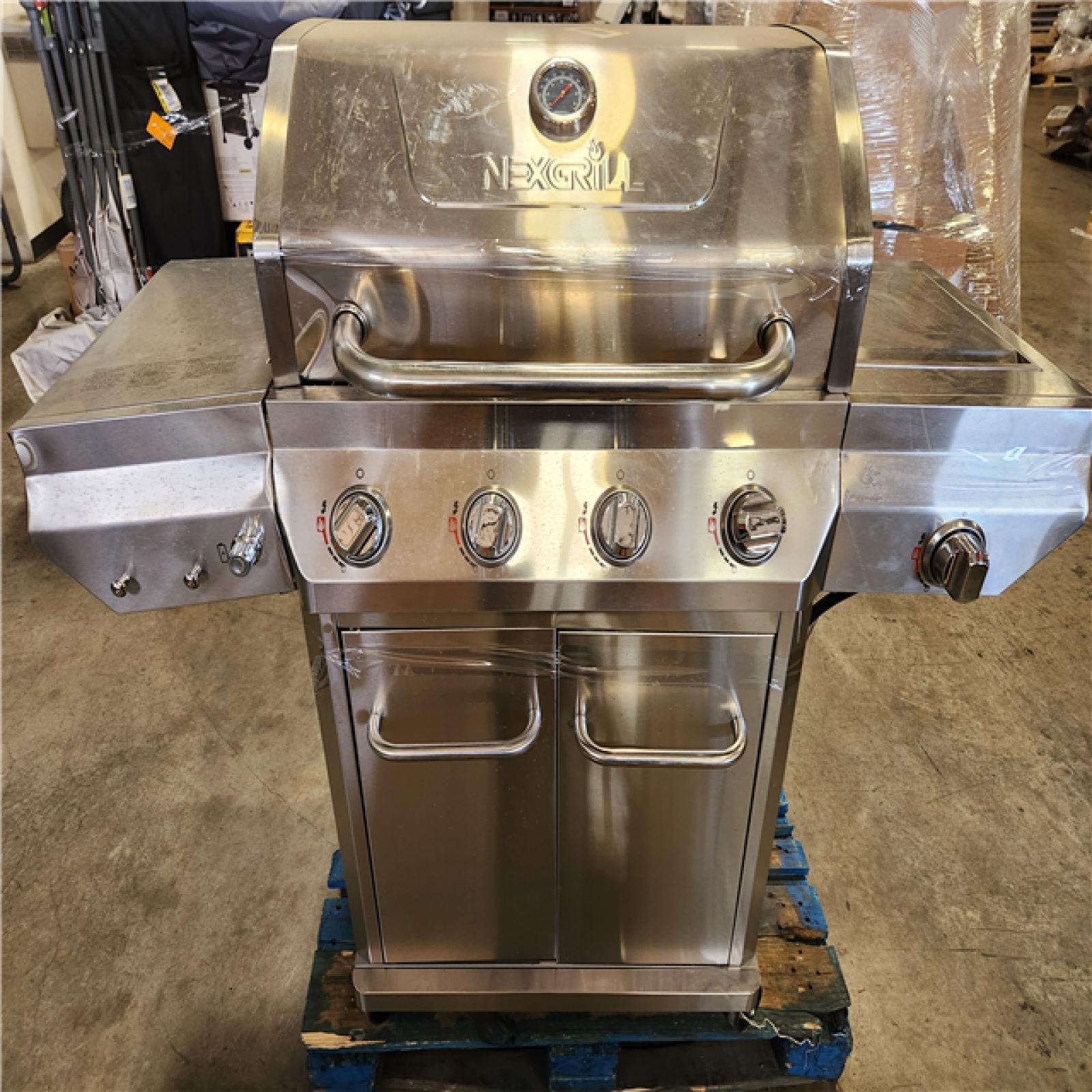 Phoenix Location AS-IS Mixed NexGrill Pallet (3 Grills)