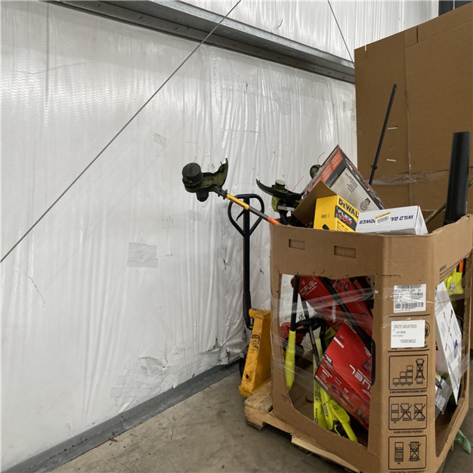 Houston Location AS IS - Outdoor Power Equipment