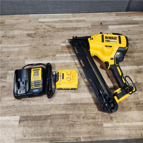 HOUSTON LOCATION - AS - IS DEWALT 20V MAX XR Lithium-Ion Cordless 2-1/2 in. 15-Gauge Finish Nailer Kit