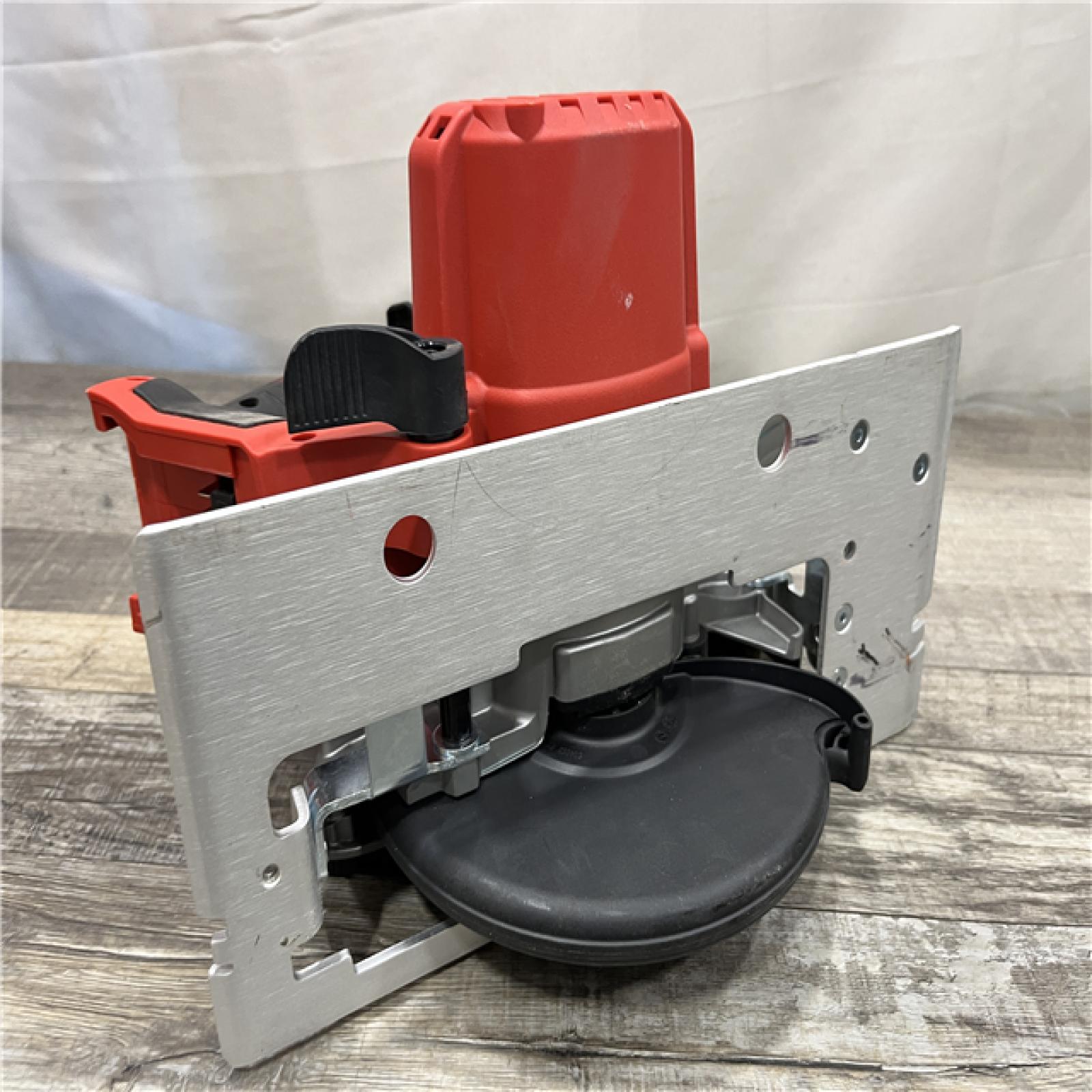 AS-IS Milwaukee 18V Lithium-Ion Cordless 6-1/2 in. Circular Saw (Tool-Only)