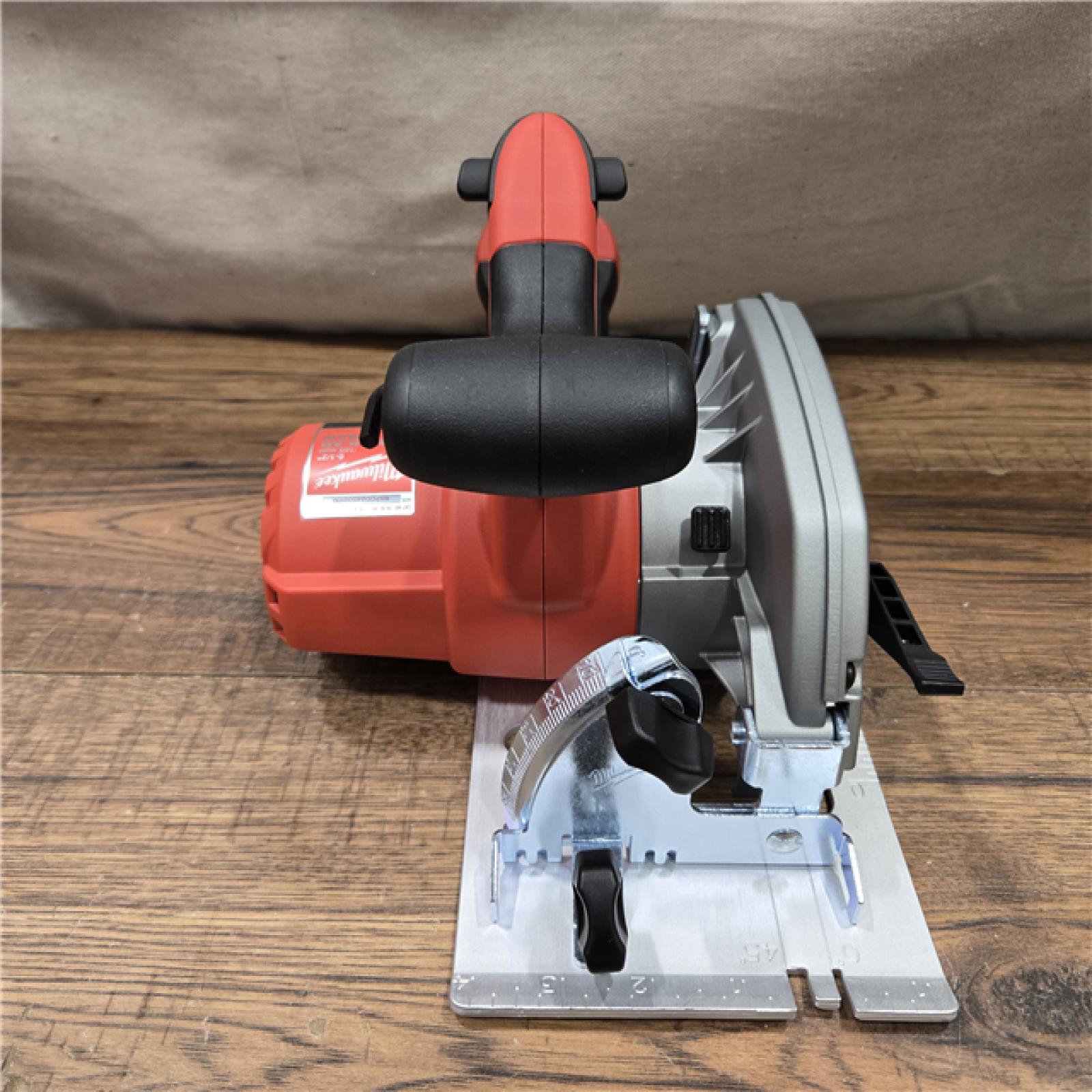 AS-IS Milwaukee 2630-20 M18 Cordless 6-1/2 Circular Saw Bare Tool Only - All