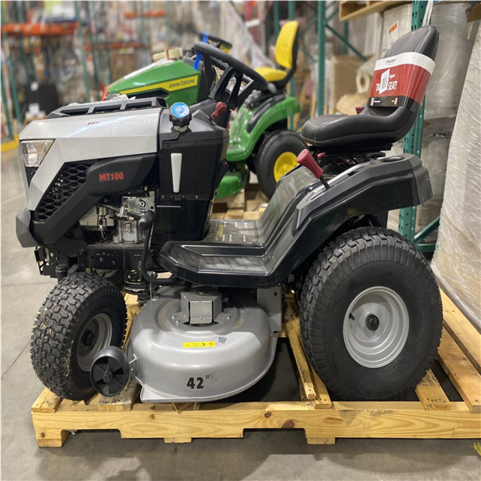 Dallas Location - As-Is Murray MT100 42 Riding Lawn Tractor