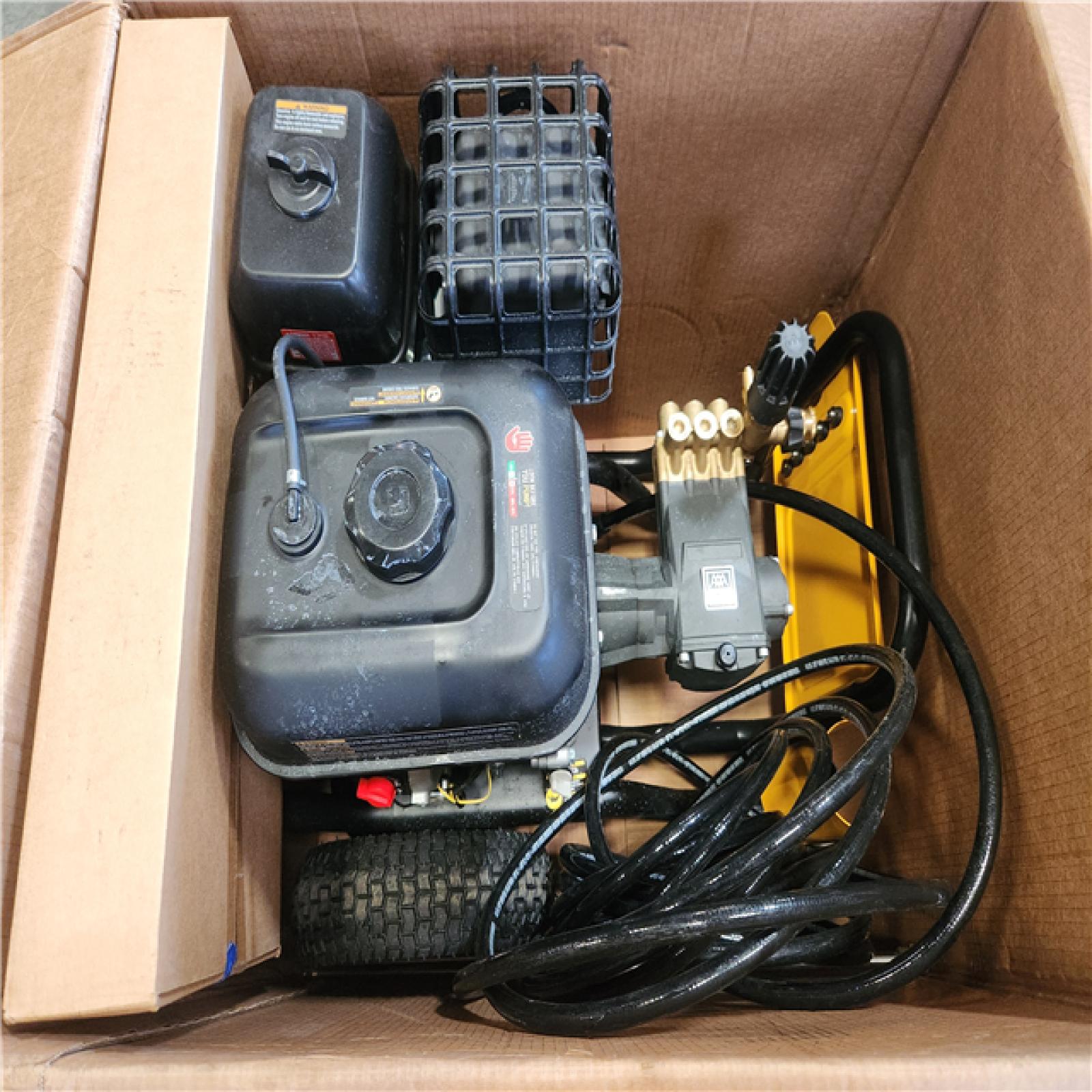 Phoenix LIKE NEW DEWALT 4400 PSI 4.0 GPM Cold Water Gas Pressure Washer