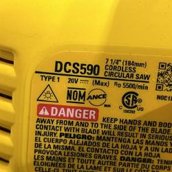 AS-IS DEWALT 20-Volt MAX 7-1/4 in. Cordless Circular Saw (Tool Only)