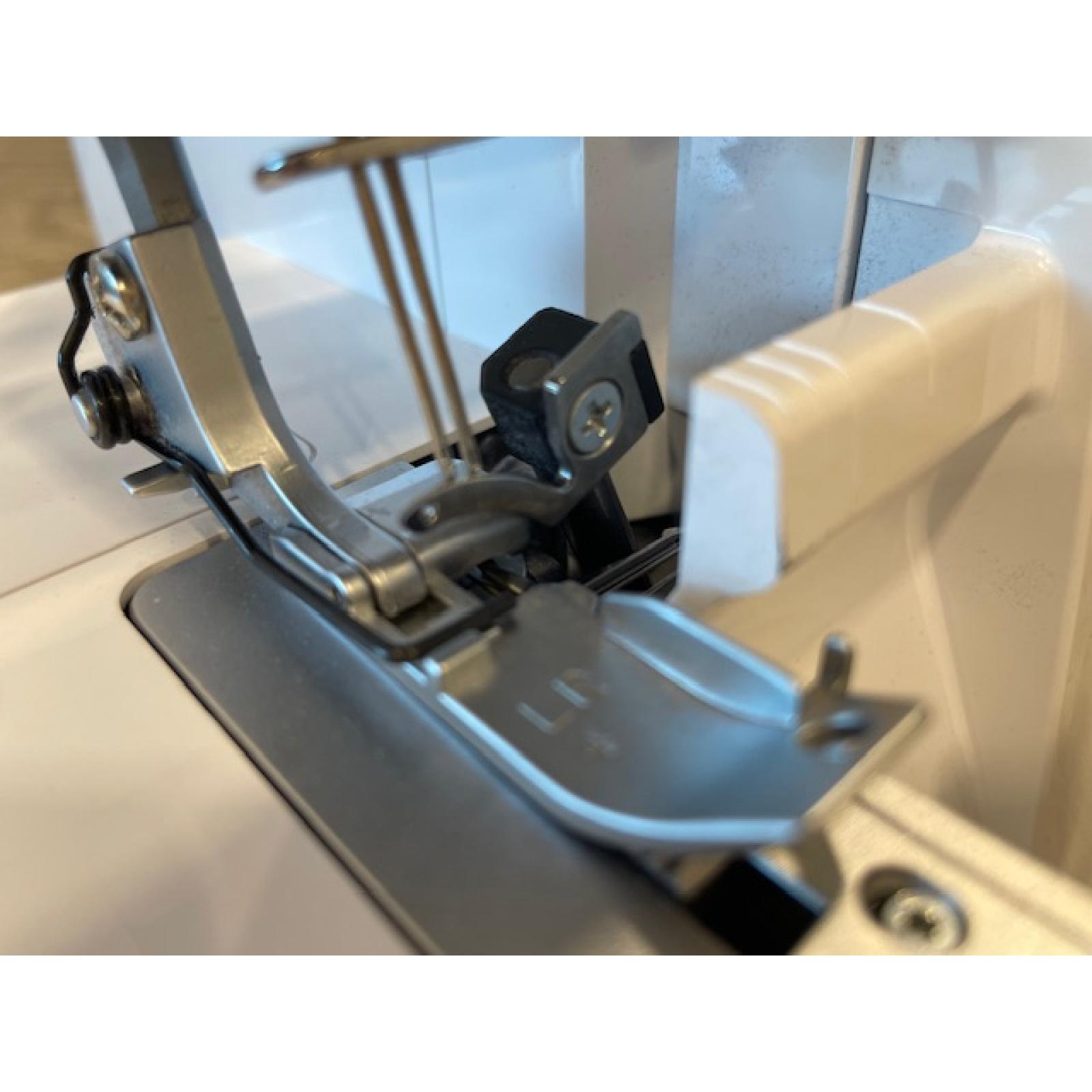 AS-IS Brother 1034DX 3/4 Thread Serger with Differential Feed