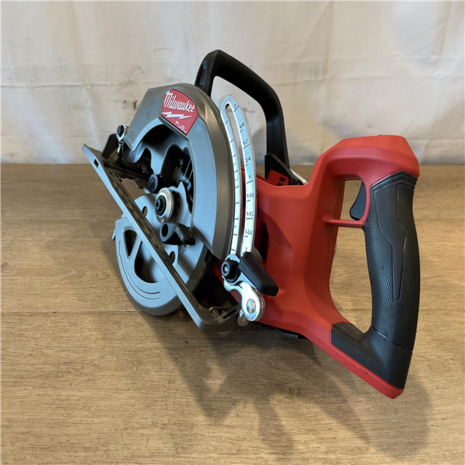 AS-IS Milwaukee FUEL 18V Lithium-Ion Cordless 7-1/4 in. Rear Handle Circular Saw (Tool-Only)