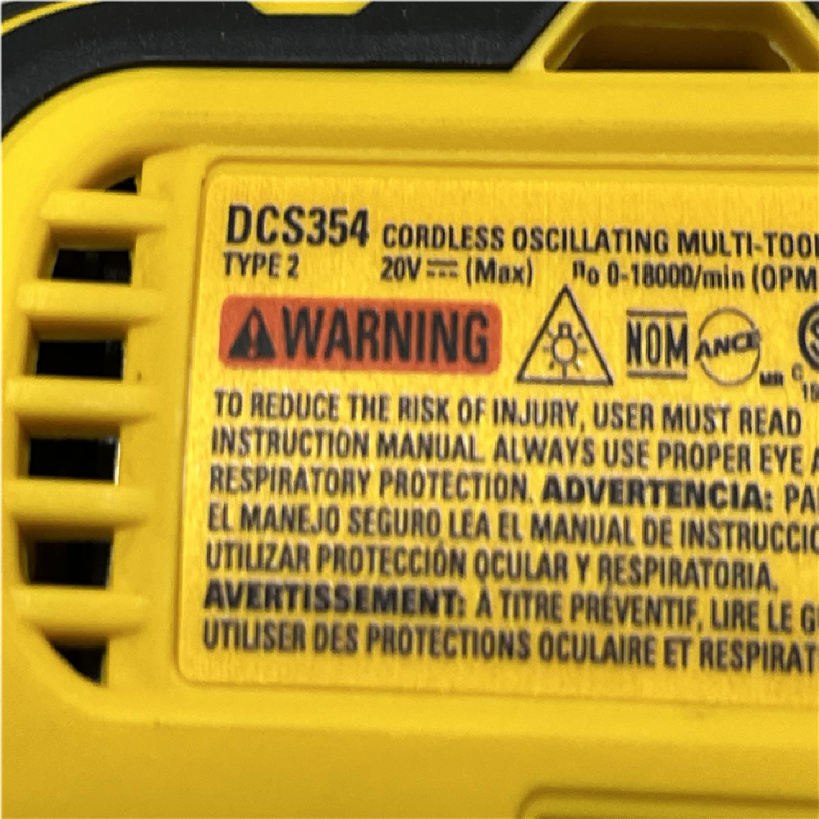 AS-IS DEWALT ATOMIC 20V MAX Lithium-Ion Cordless Brushless Oscillating Tool Kit