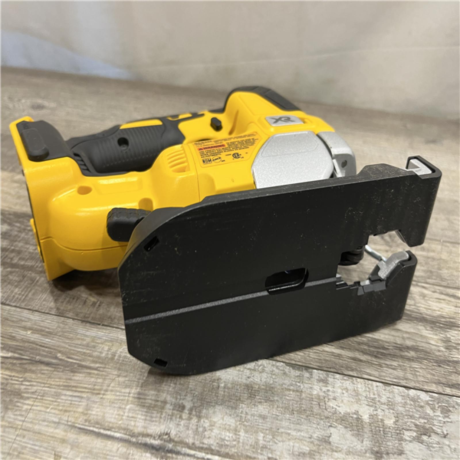 AS-IS DEWALT 20V MAX XR Cordless Brushless Jigsaw (Tool Only)