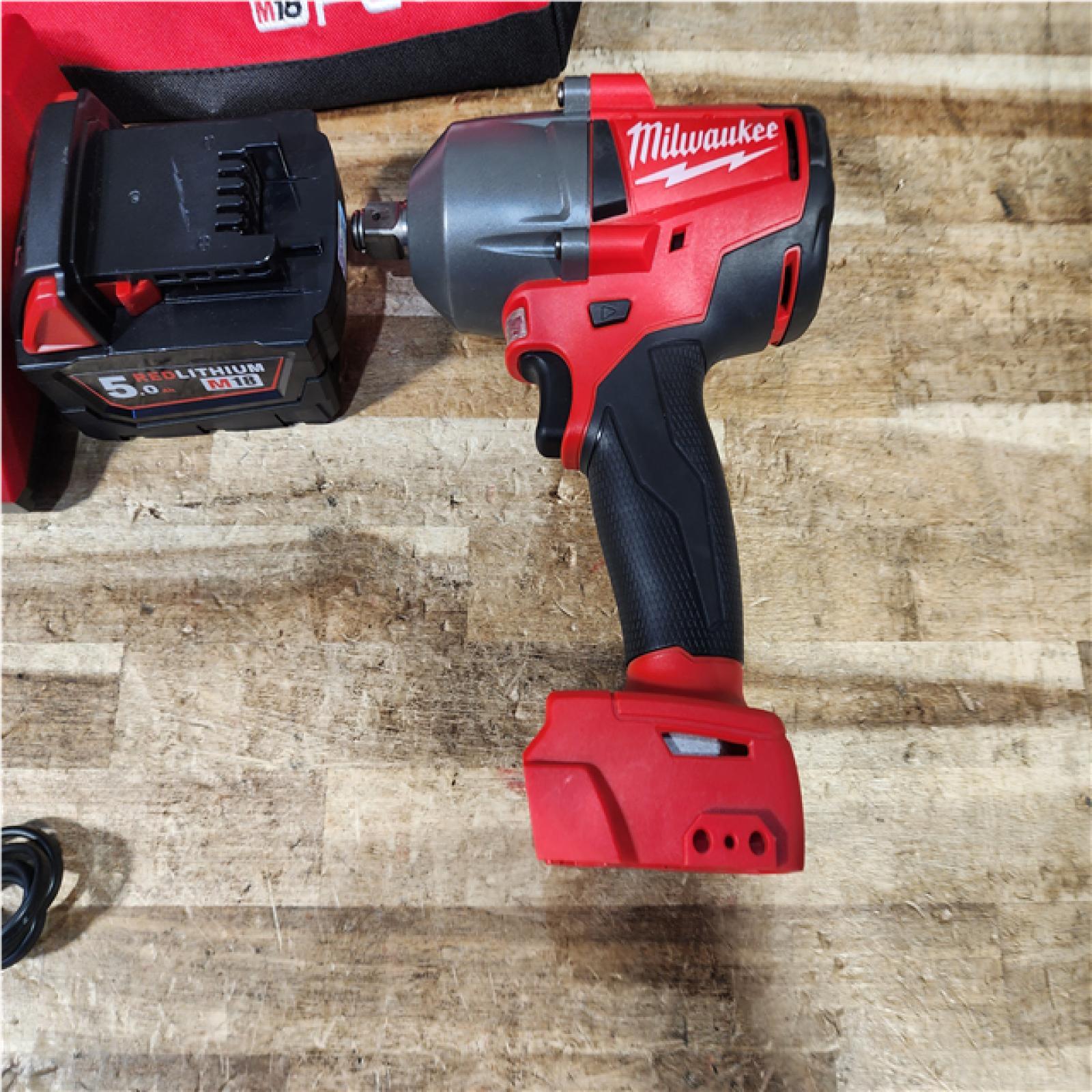 HOUSTON LOCATION - AS - IS Milwaukee FUEL 18V Lithium-Ion Brushless Cordless 1/2 in. Impact Wrench w/Friction Ring Kit