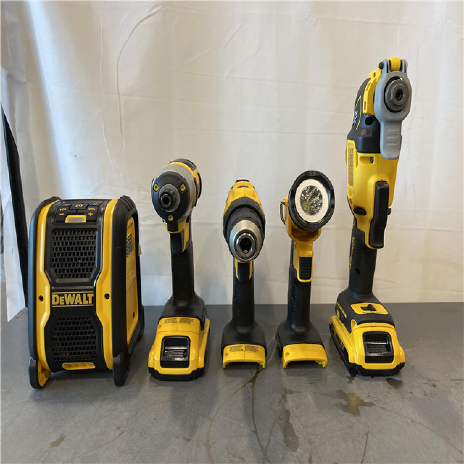 AS-IS - DEWALT 20V MAX Cordless 10 Tool Combo Kit