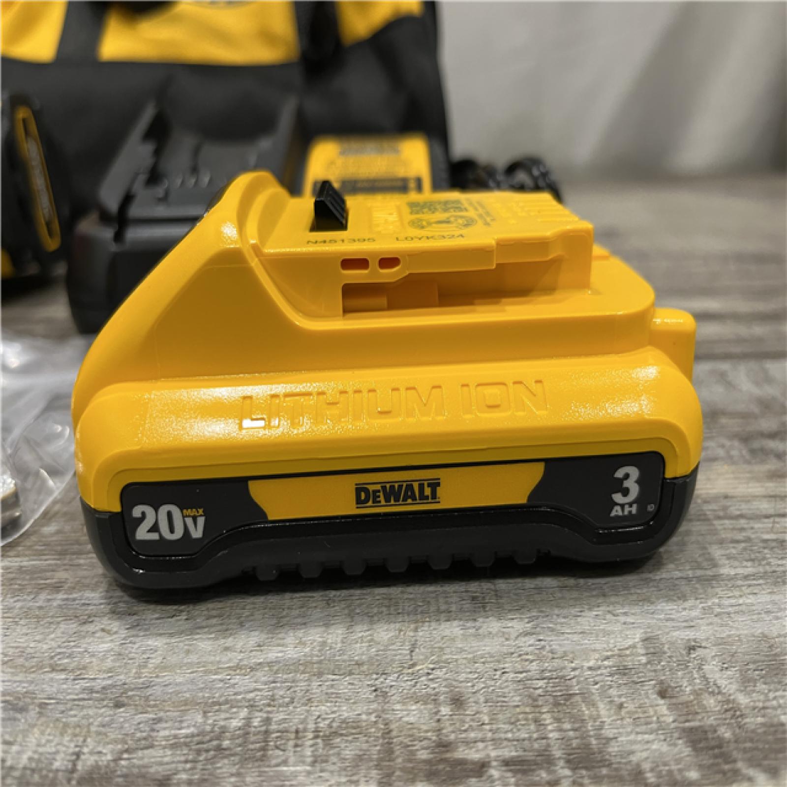 AS-IS DEWALT ATOMIC 20V Cordless 1/2 in. Compact Hammer Drill Kit