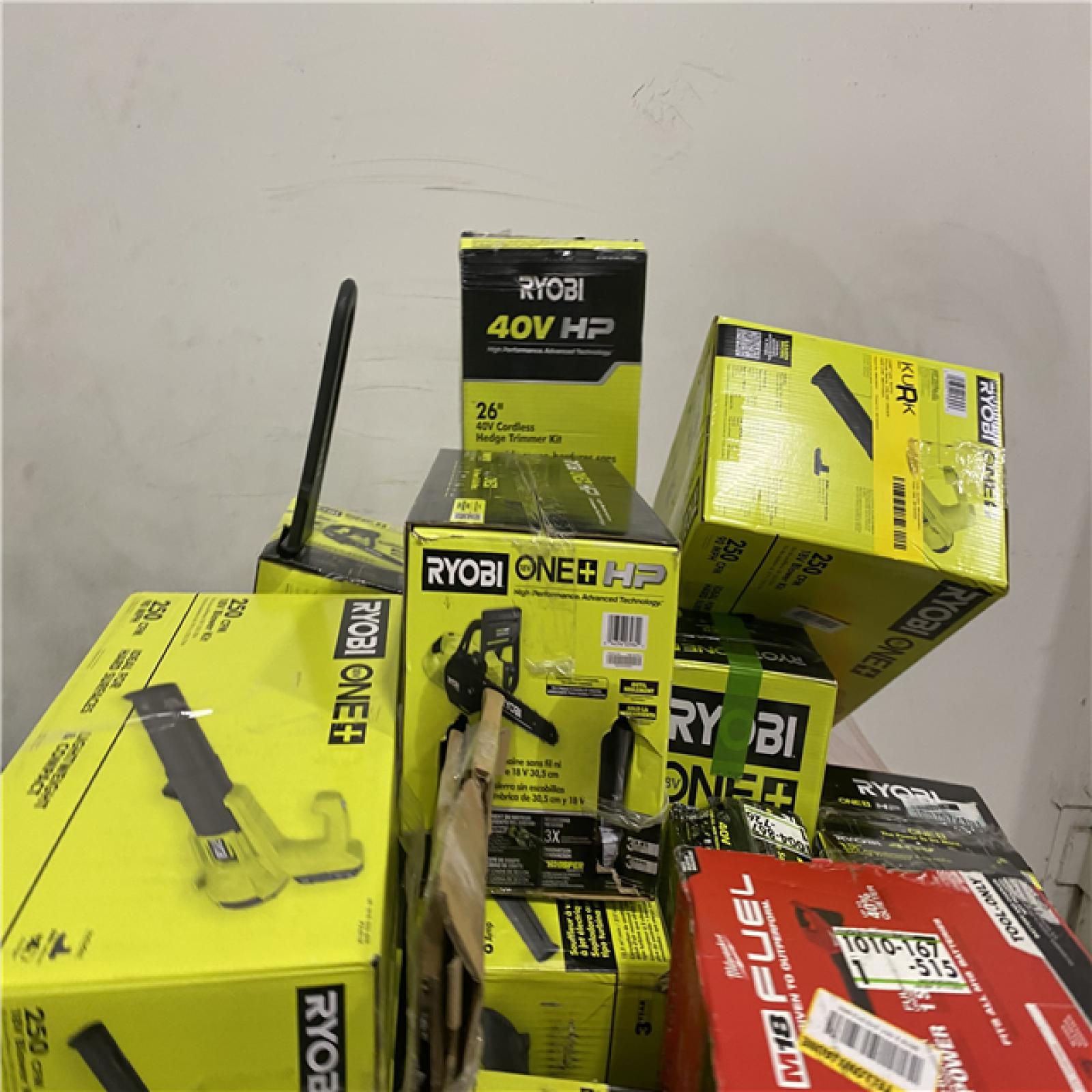 Dallas Location - As-Is Tool Pallet