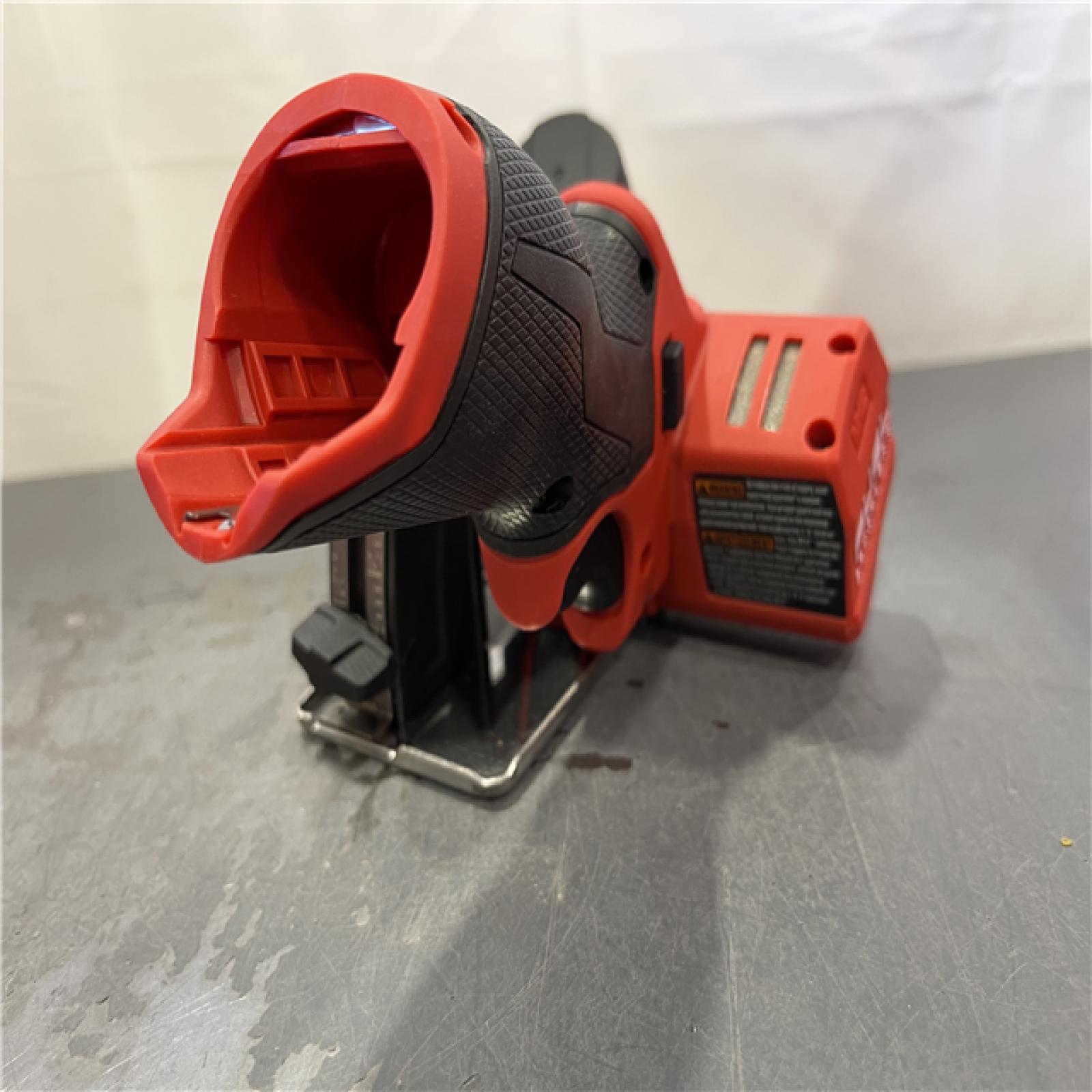 AS-IS - Milwaukee M12 FUEL 12V Lithium-Ion Brushless Cordless 3 in. Cut Off Saw