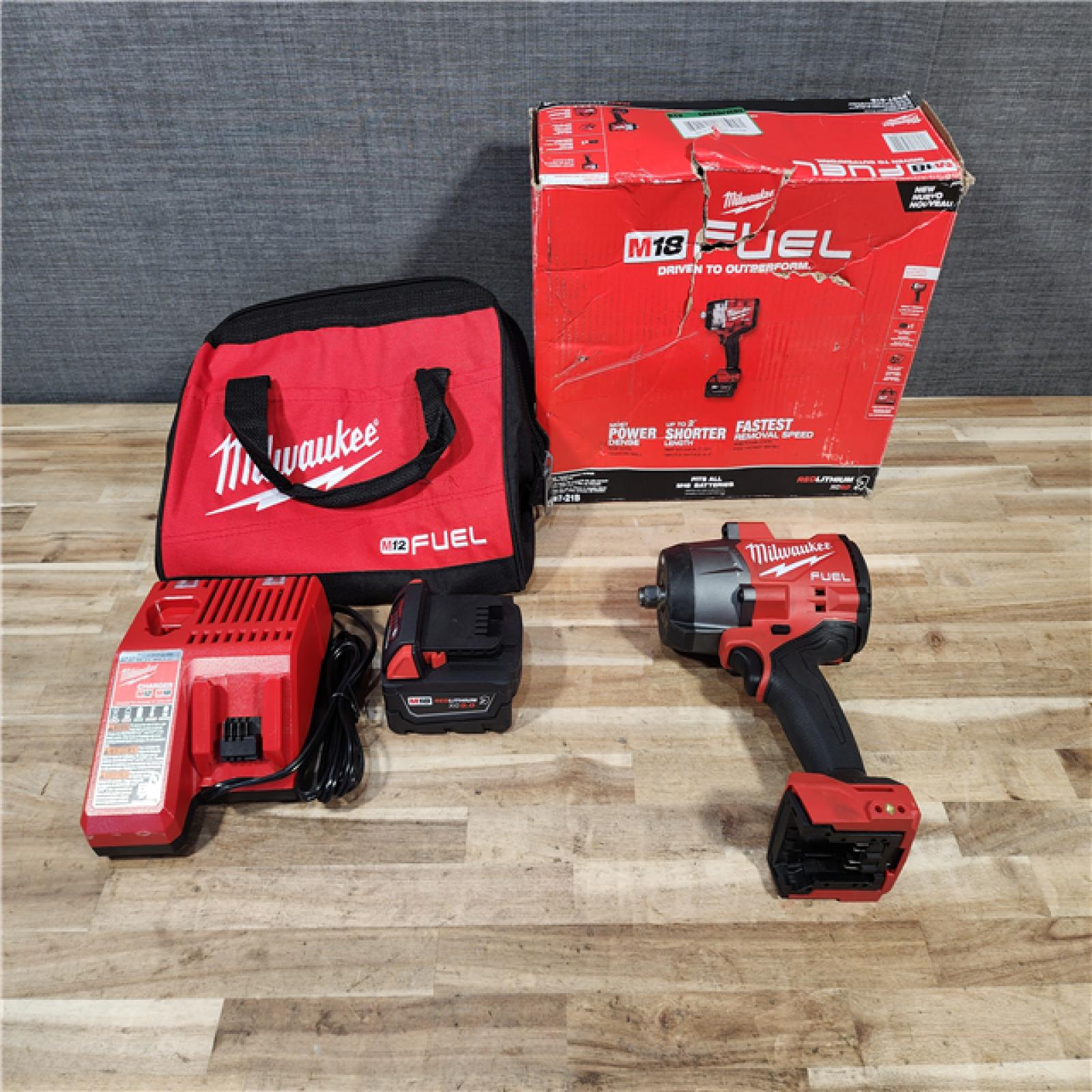 HOUSTON LOCATION - AS-IS Milwaukee FUEL 18V Lithium-Ion Brushless Cordless 1/2 in. Impact Wrench w/Friction Ring Kit