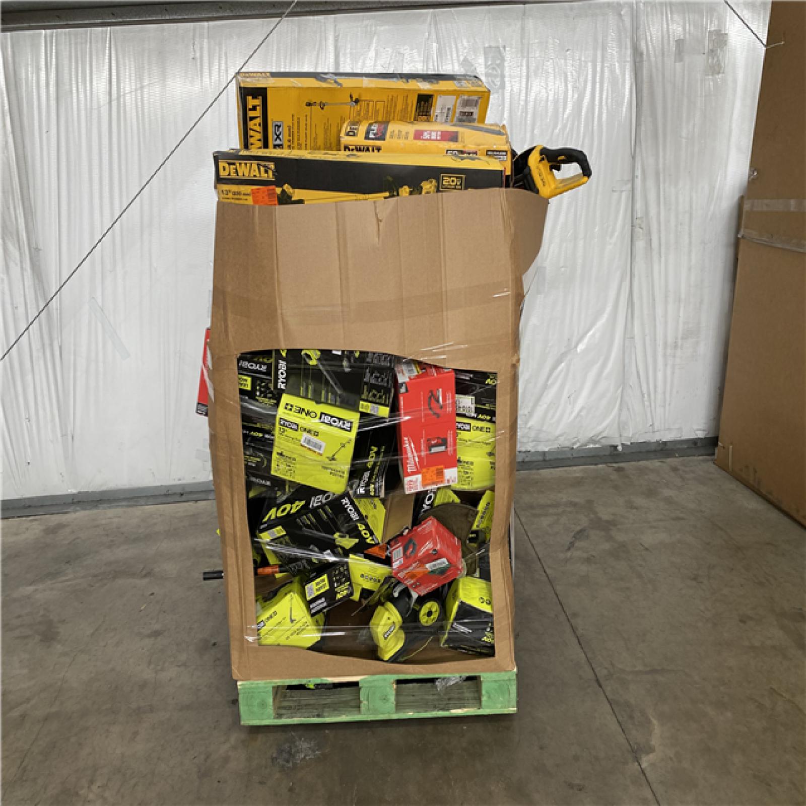 Houston Location AS IS - Tool Pallet