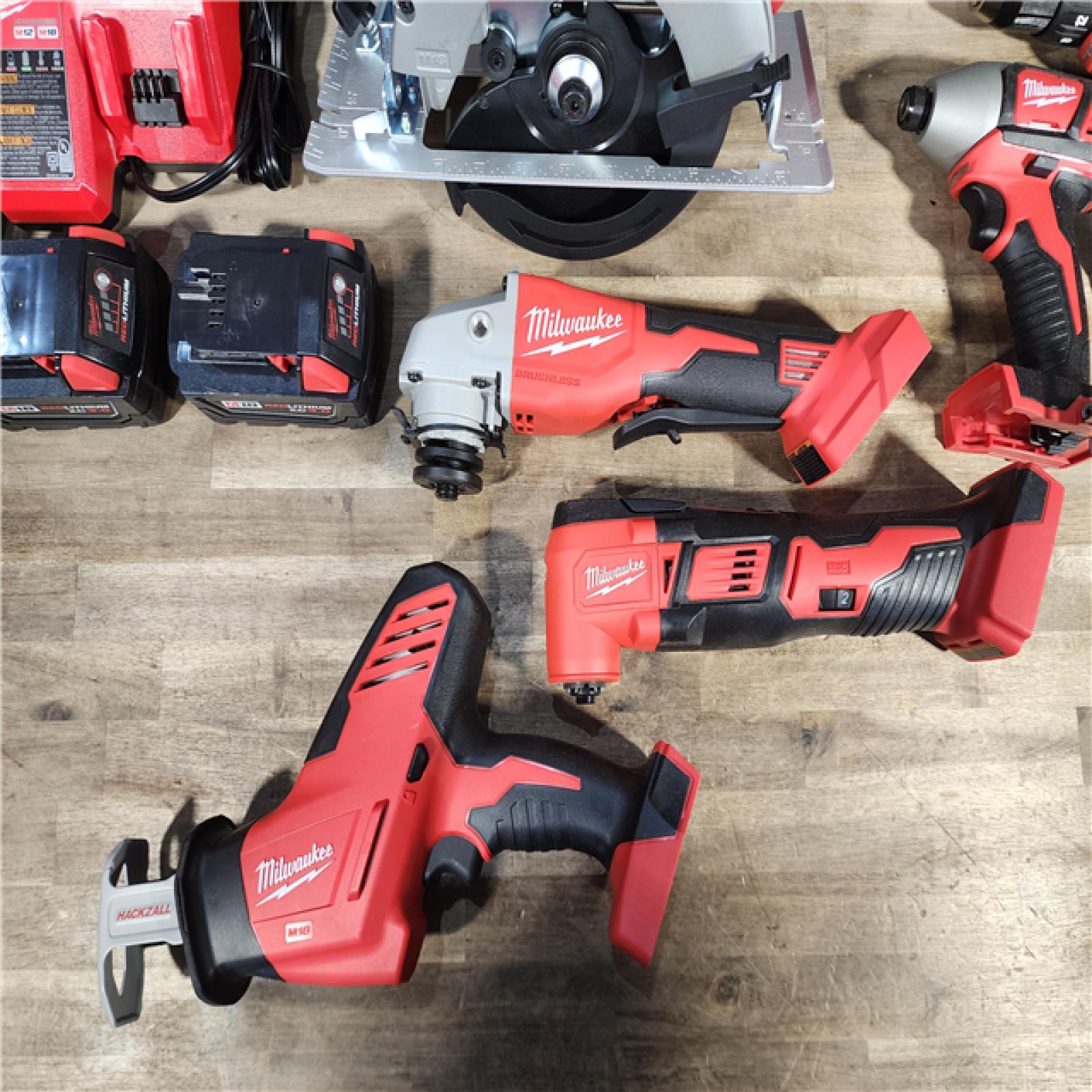 HOUSTON LOCATION - AS-IS M18 18-Volt Lithium-Ion Cordless Combo Kit 6-Tool with 2-Batteries, Charger and Tool Bag